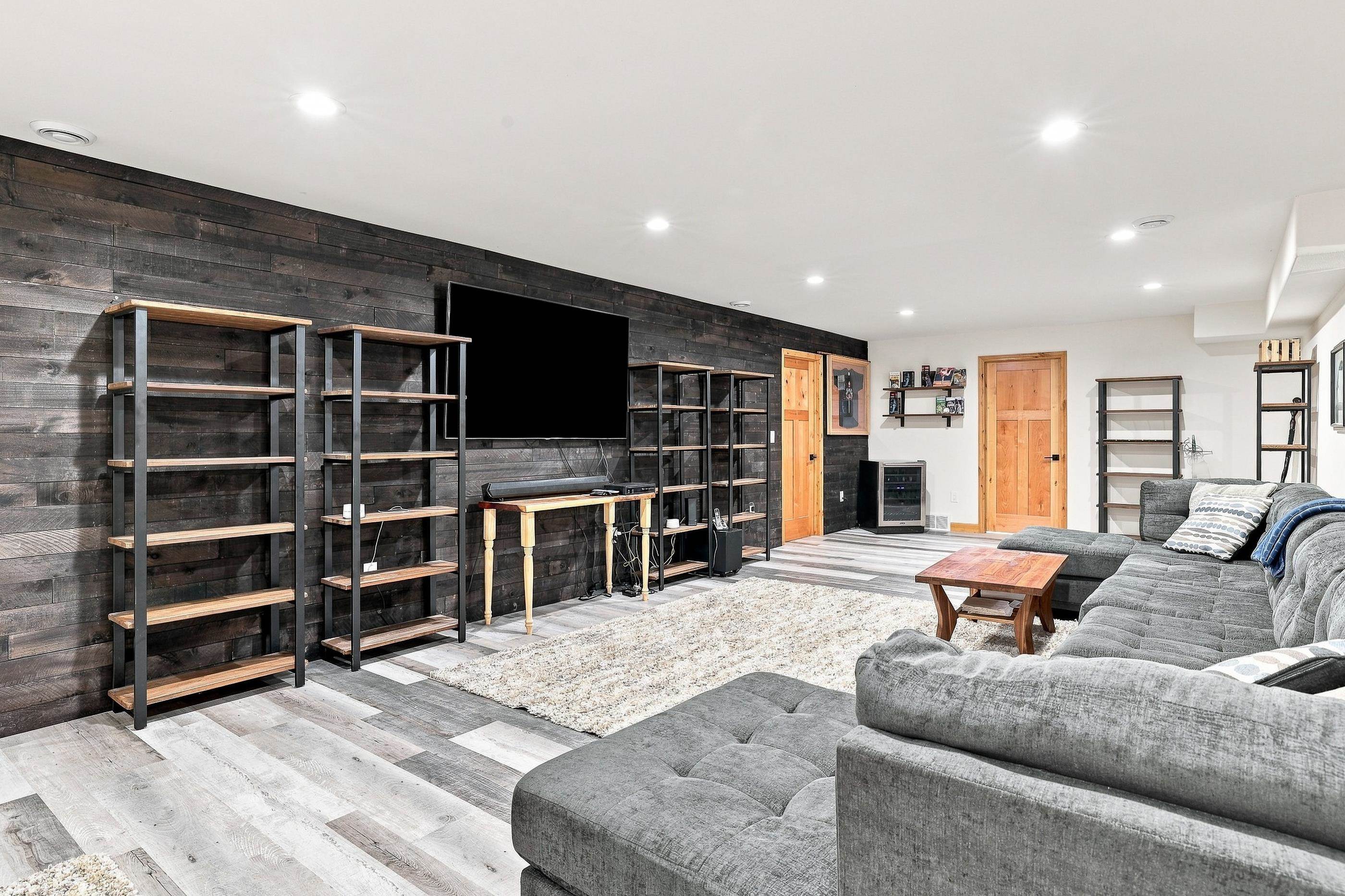 4910 Pinecone Court Property Photo 43