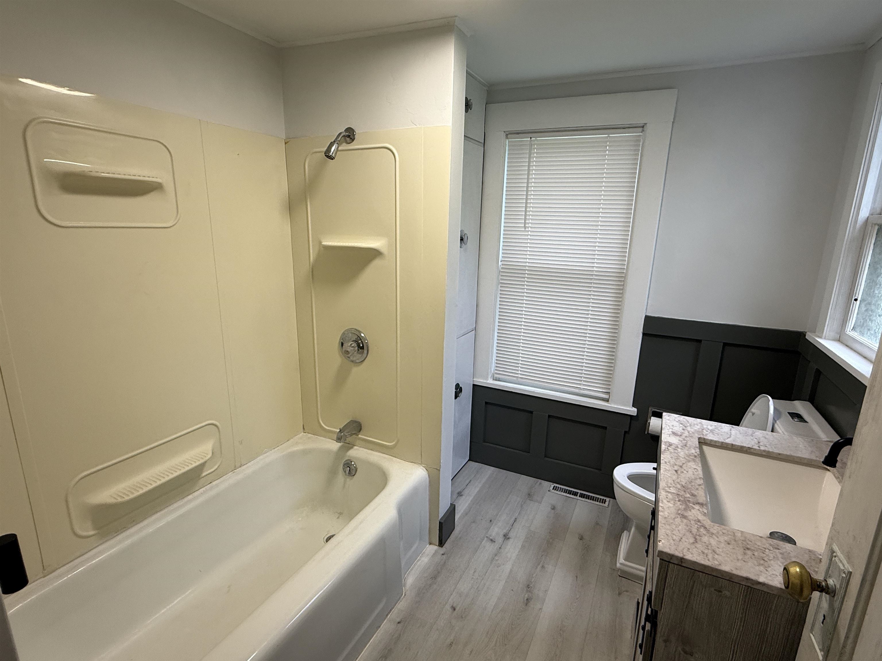 338 N Main Street Property Photo 16
