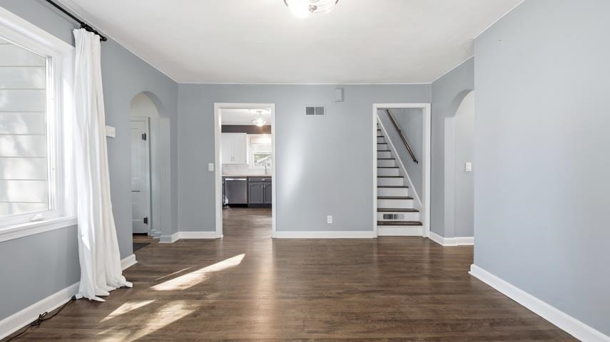 809 Adler Road Property Photo 10