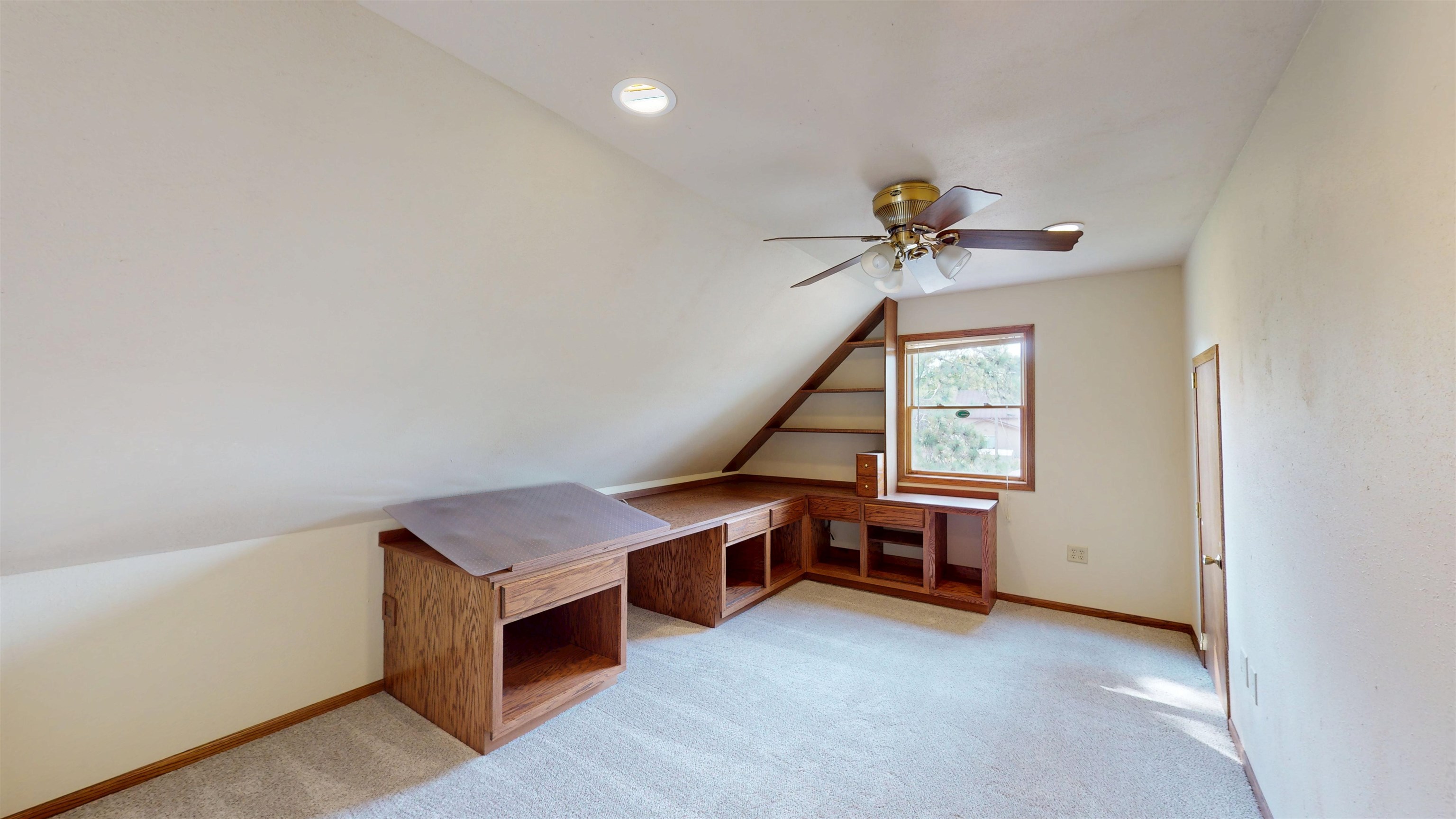 404 N Cherry Avenue Property Photo 36