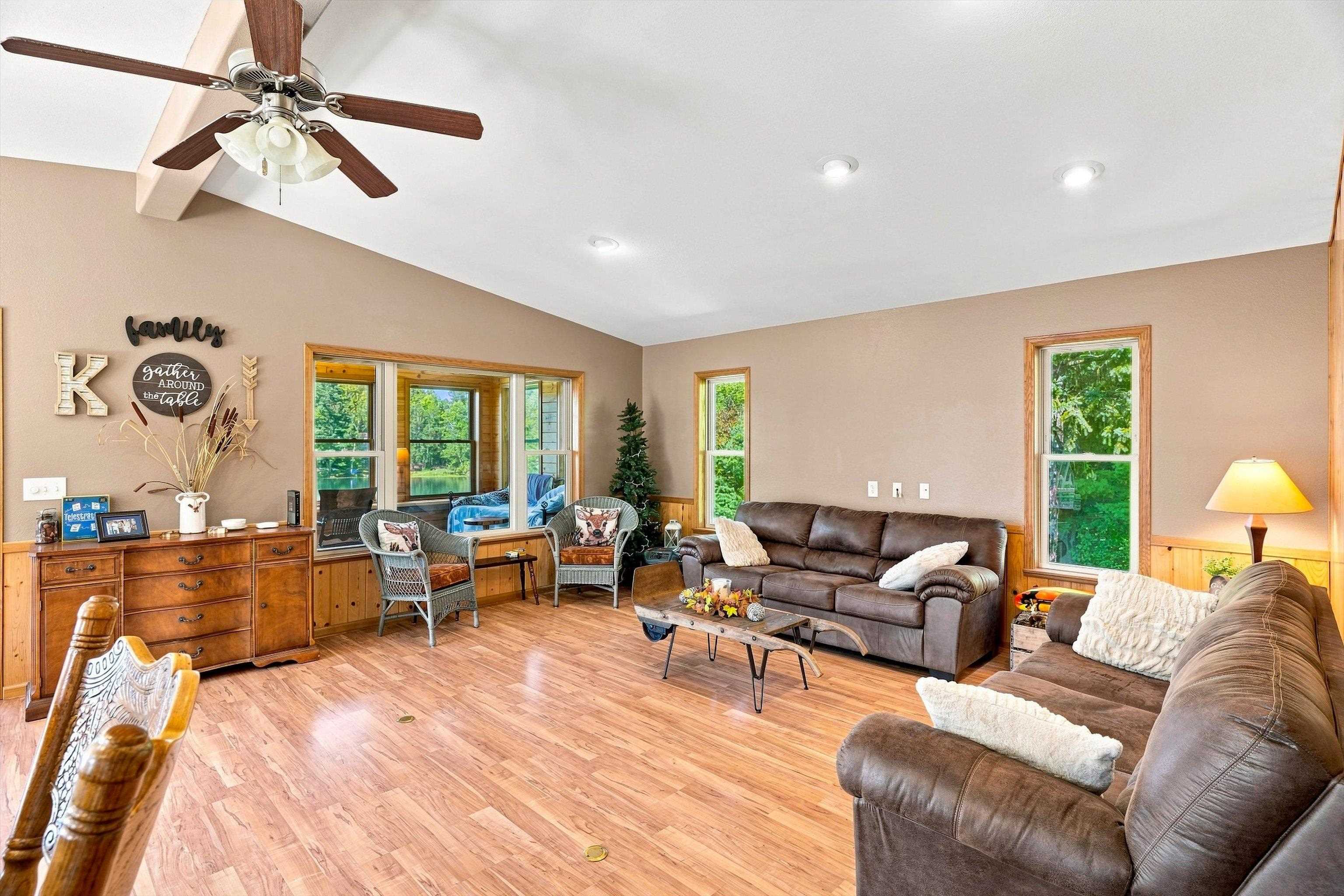 W7810 Perkinstown Avenue Property Photo 12