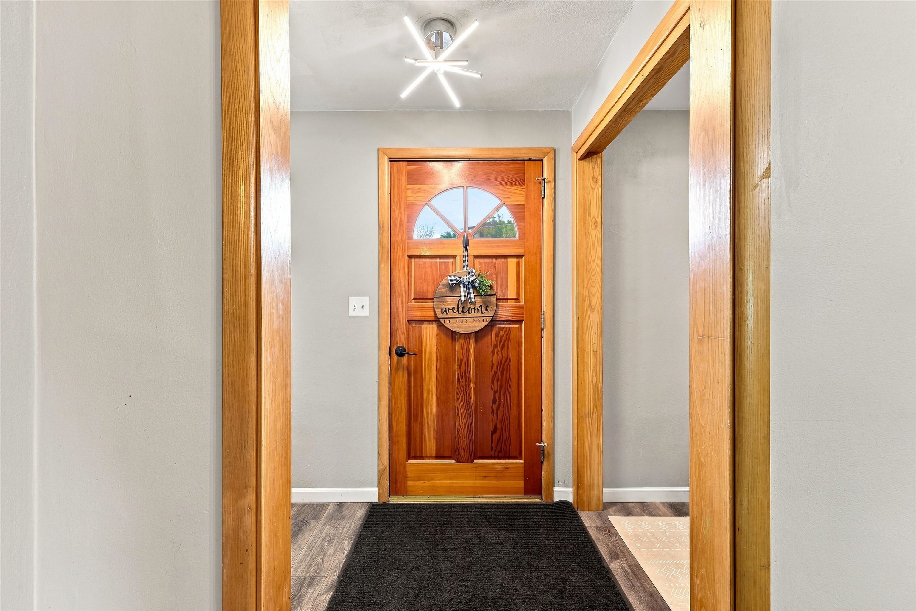 2840 Water Street Property Photo 6