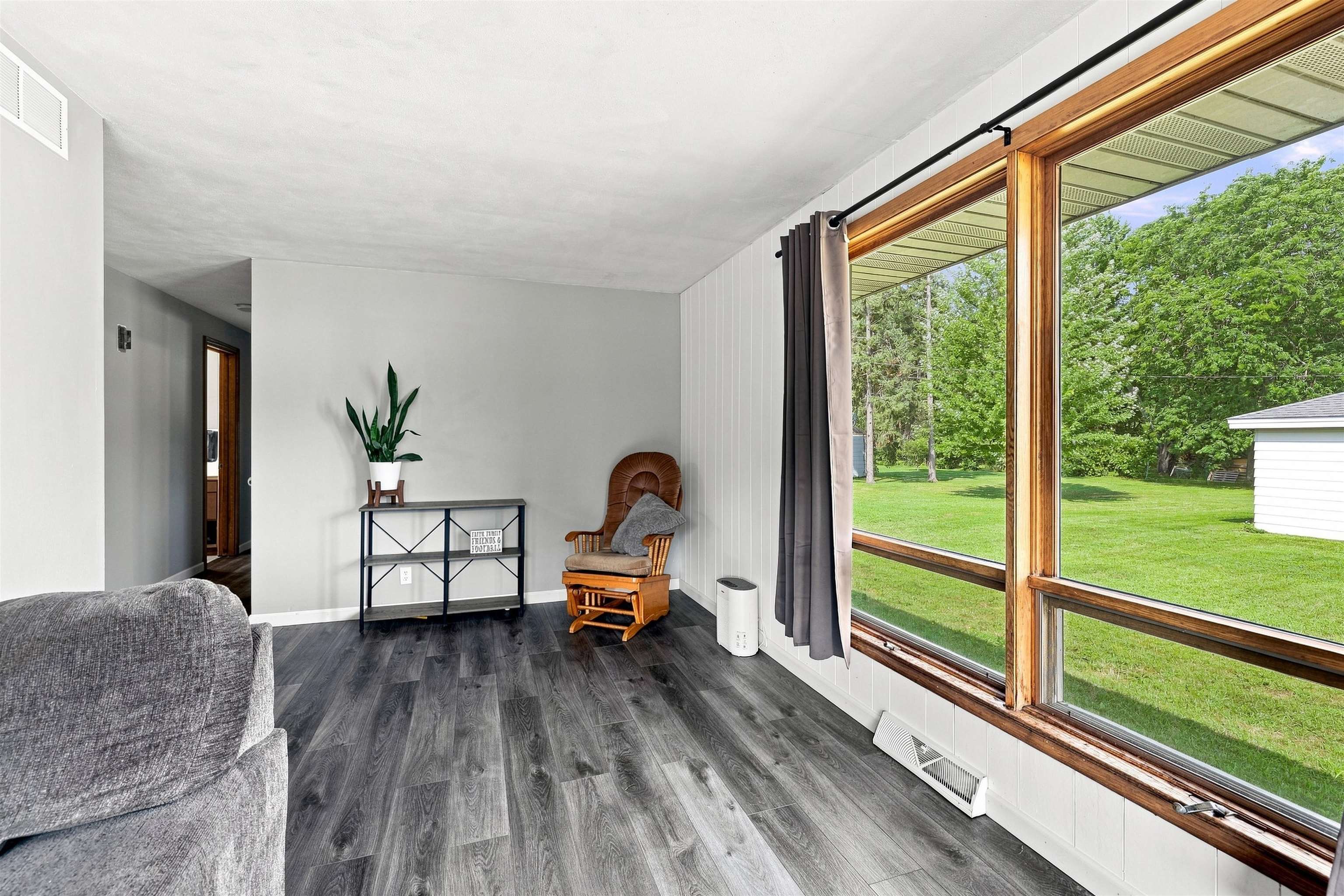 2840 Water Street Property Photo 14
