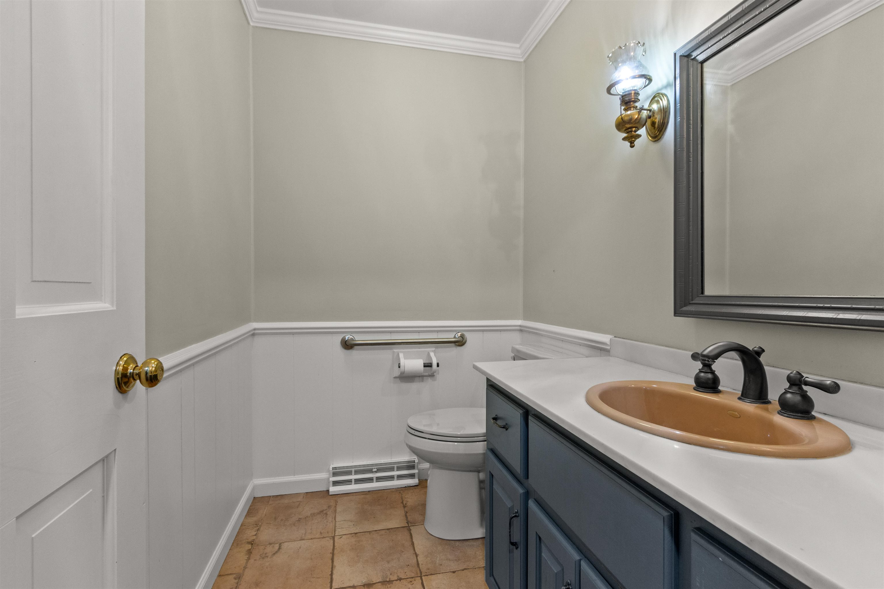 2421 Rainbow Drive Property Photo 17