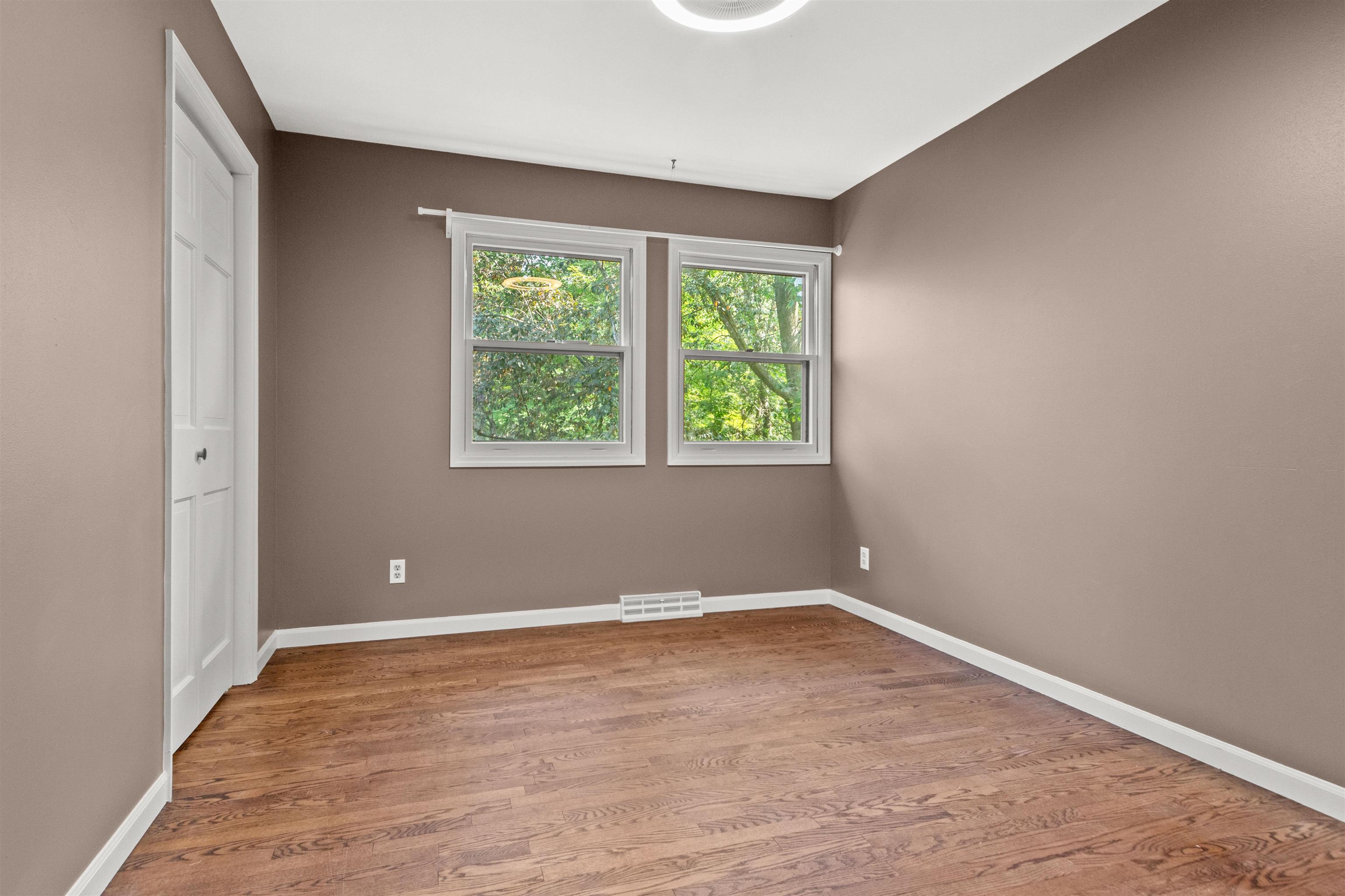 2421 Rainbow Drive Property Photo 29