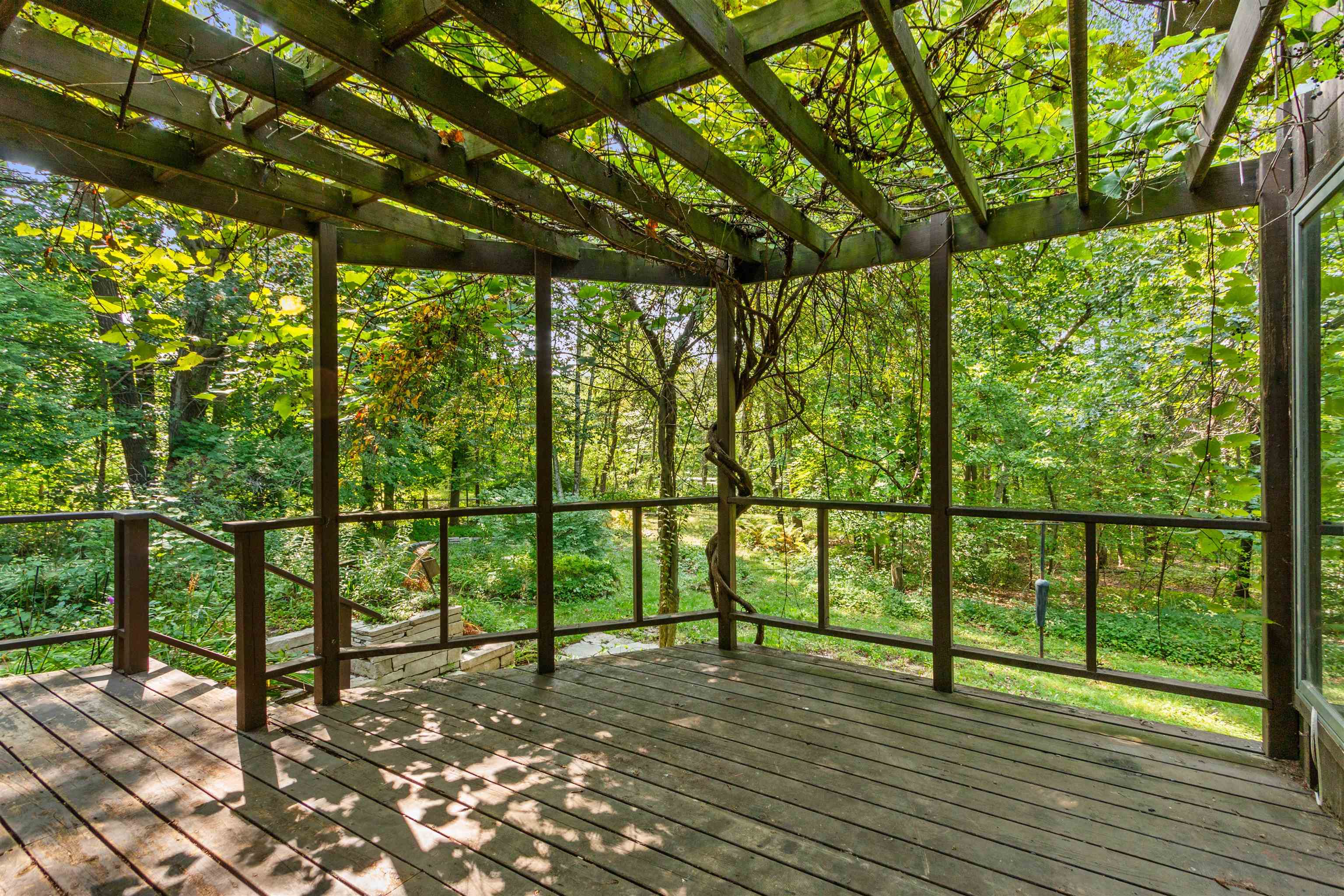 2421 Rainbow Drive Property Photo 44