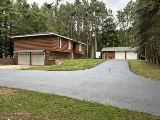 3903 Pat Street Property Photo 3