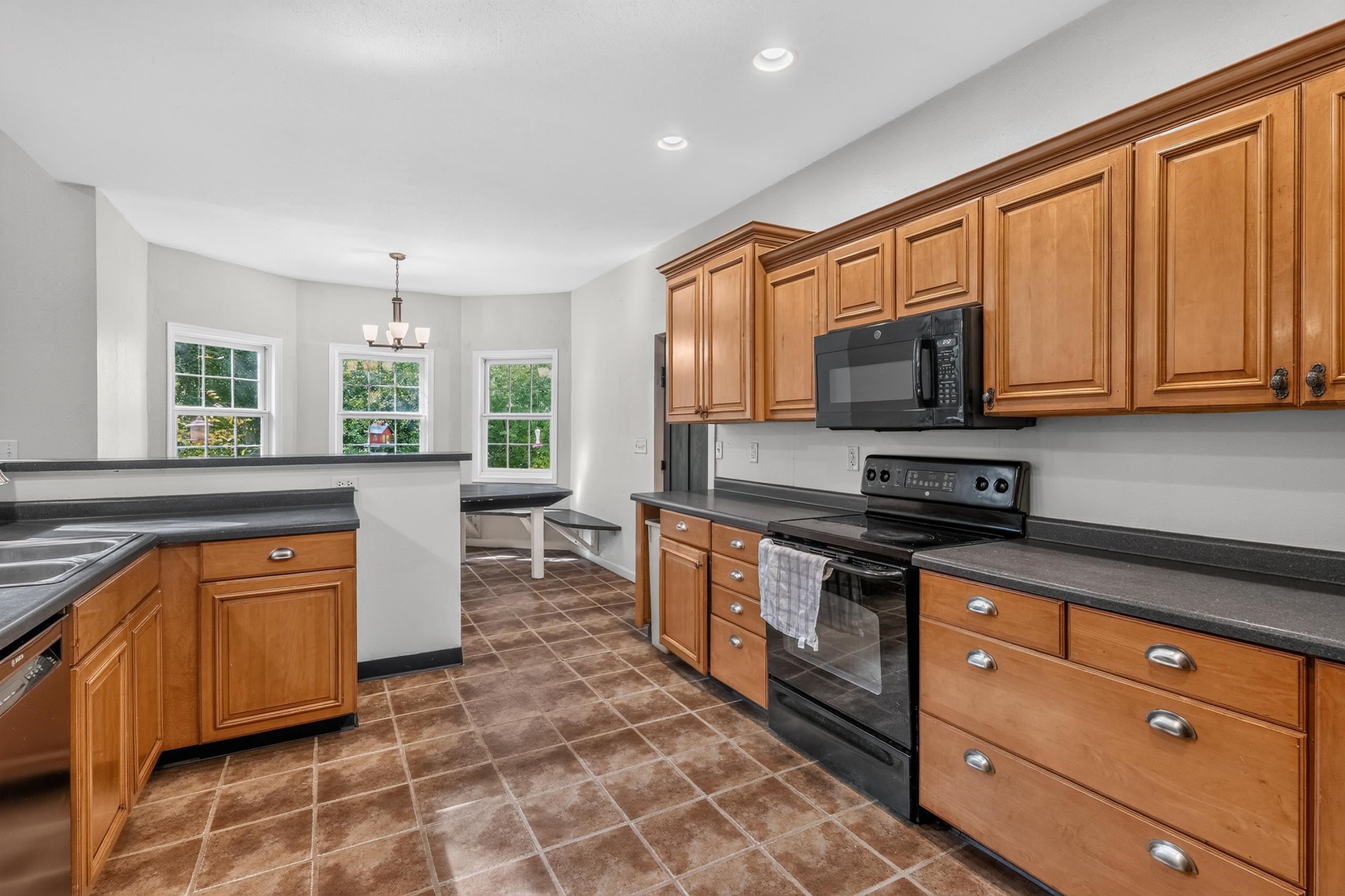 223820 Trail Road Property Photo 12