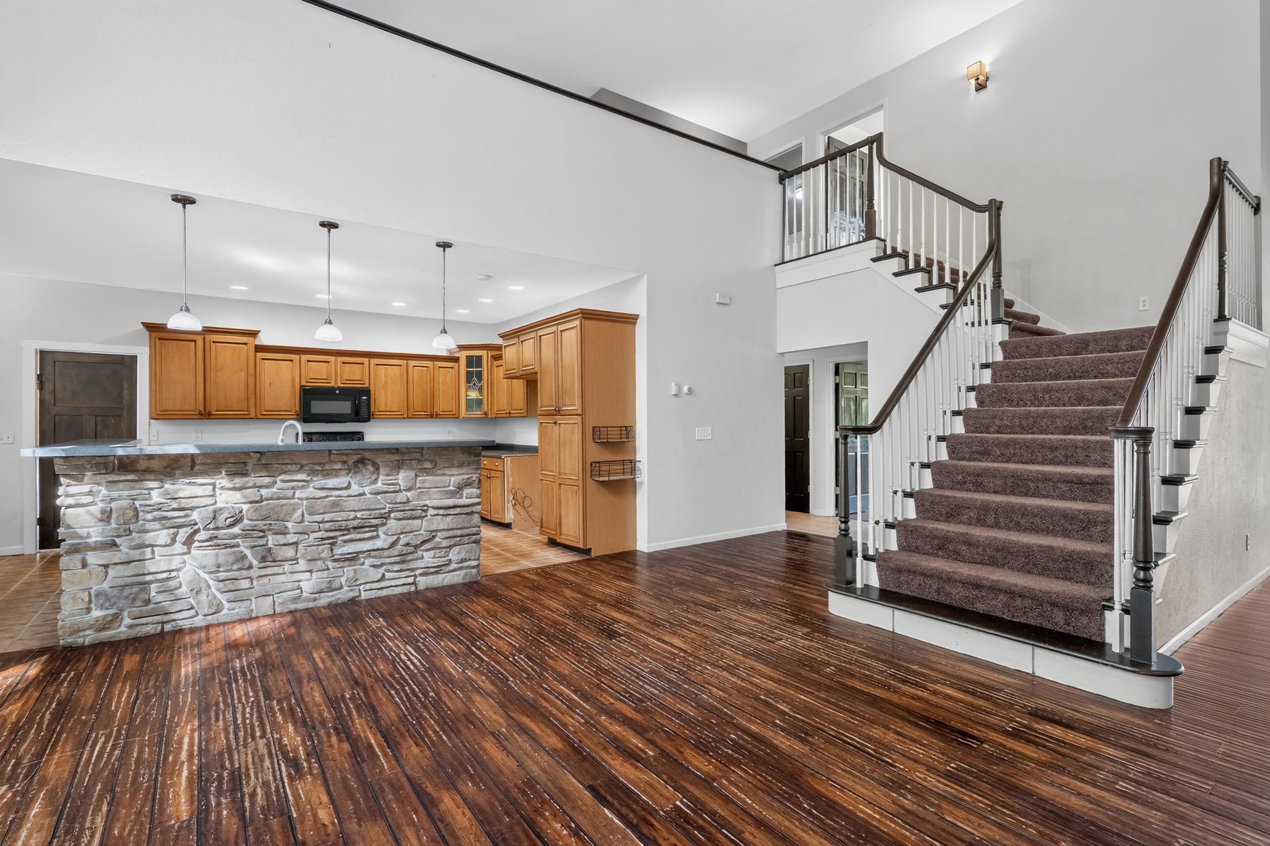 223820 Trail Road Property Photo 24