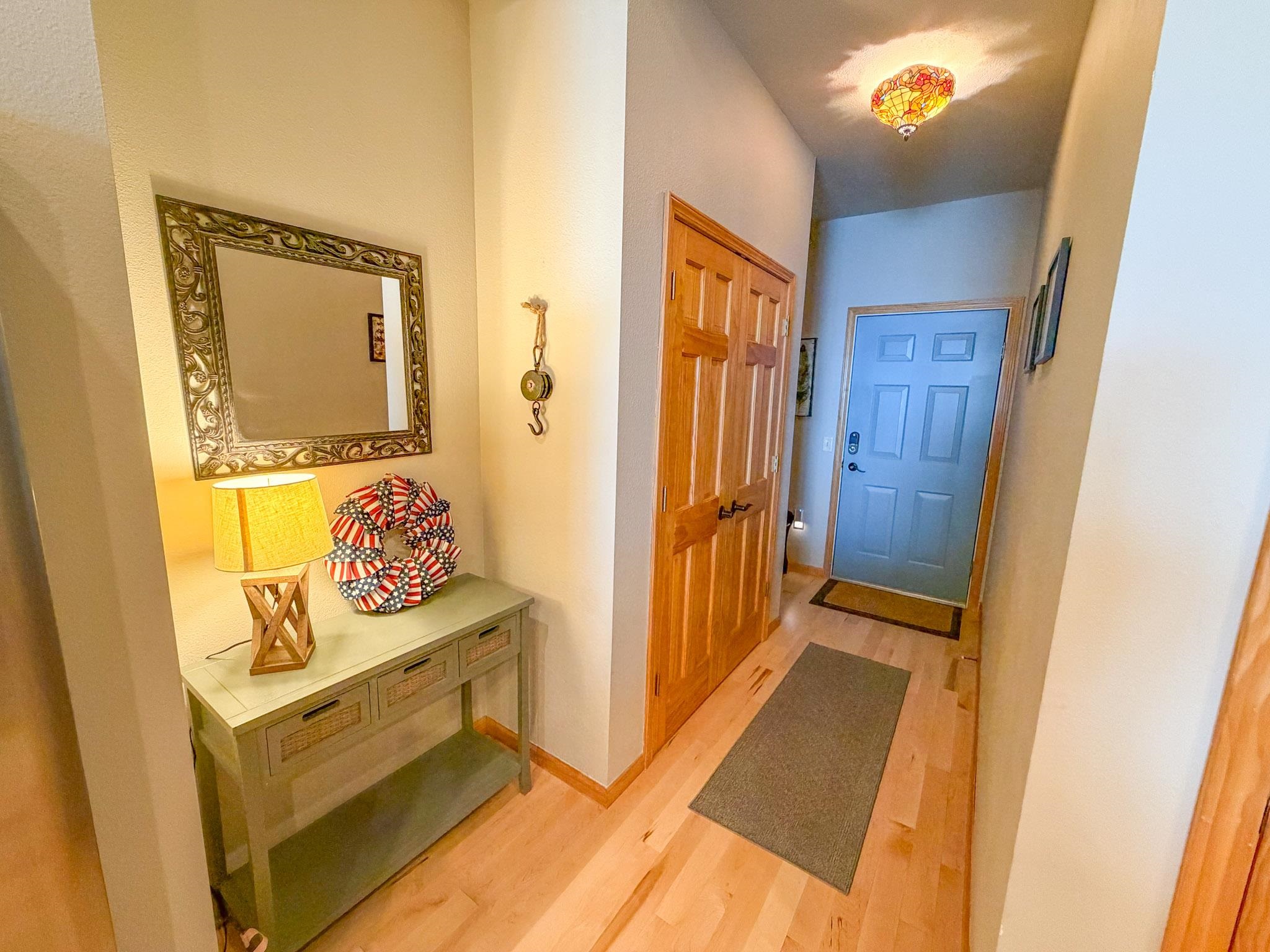 2729 Lake Shore Drive Property Photo 6