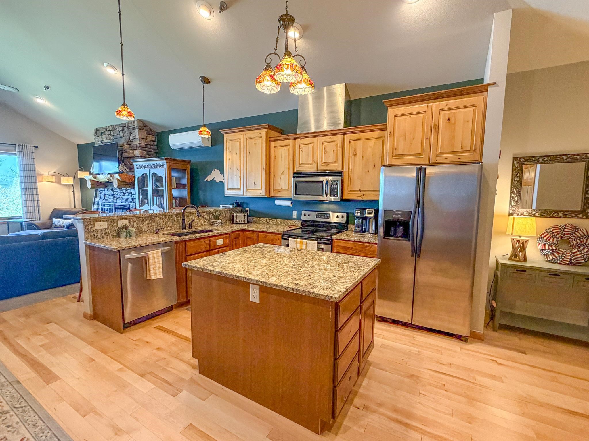 2729 Lake Shore Drive Property Photo 7