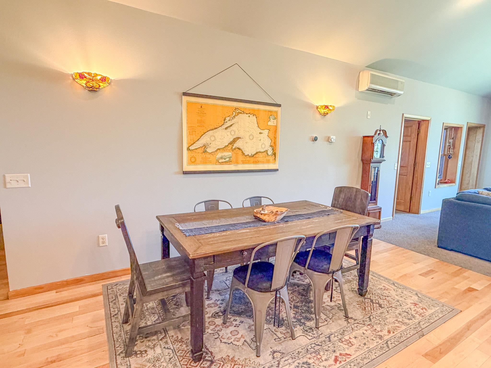 2729 Lake Shore Drive Property Photo 14