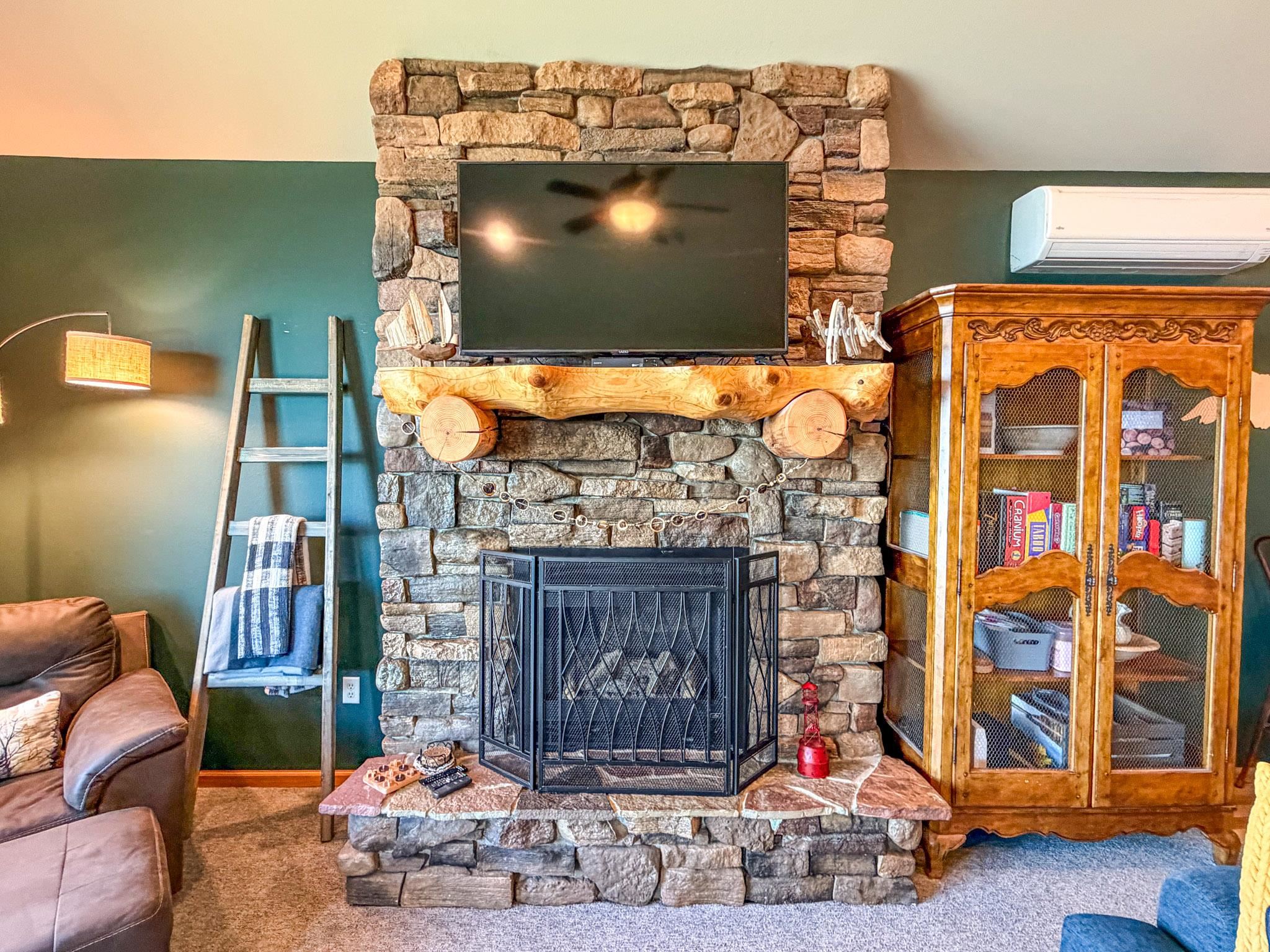 2729 Lake Shore Drive Property Photo 18