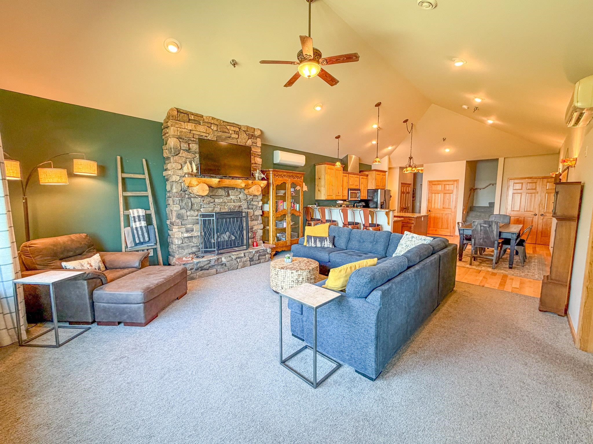 2729 Lake Shore Drive Property Photo 19