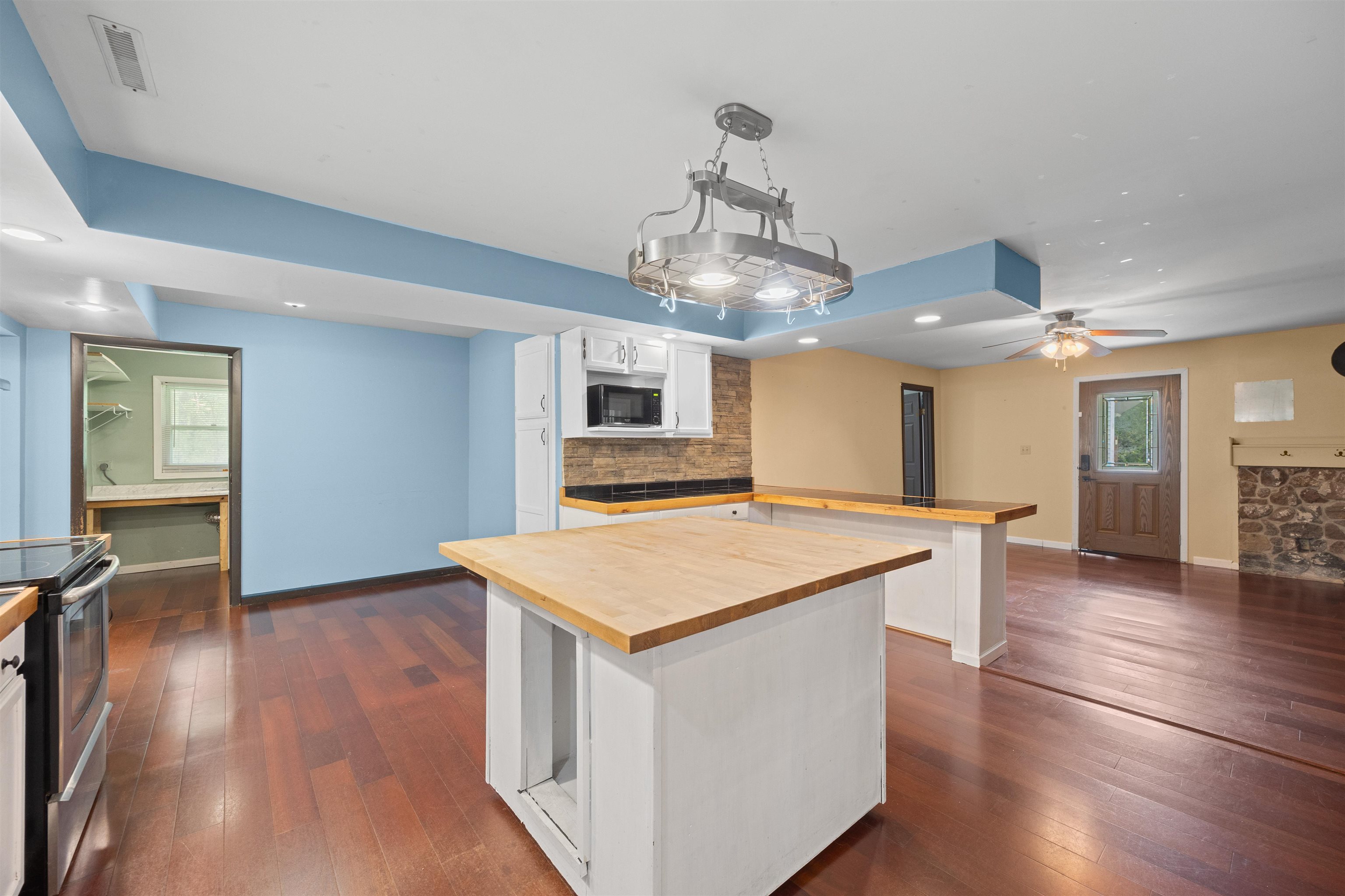 1508 State Highway 66 West Property Photo 10
