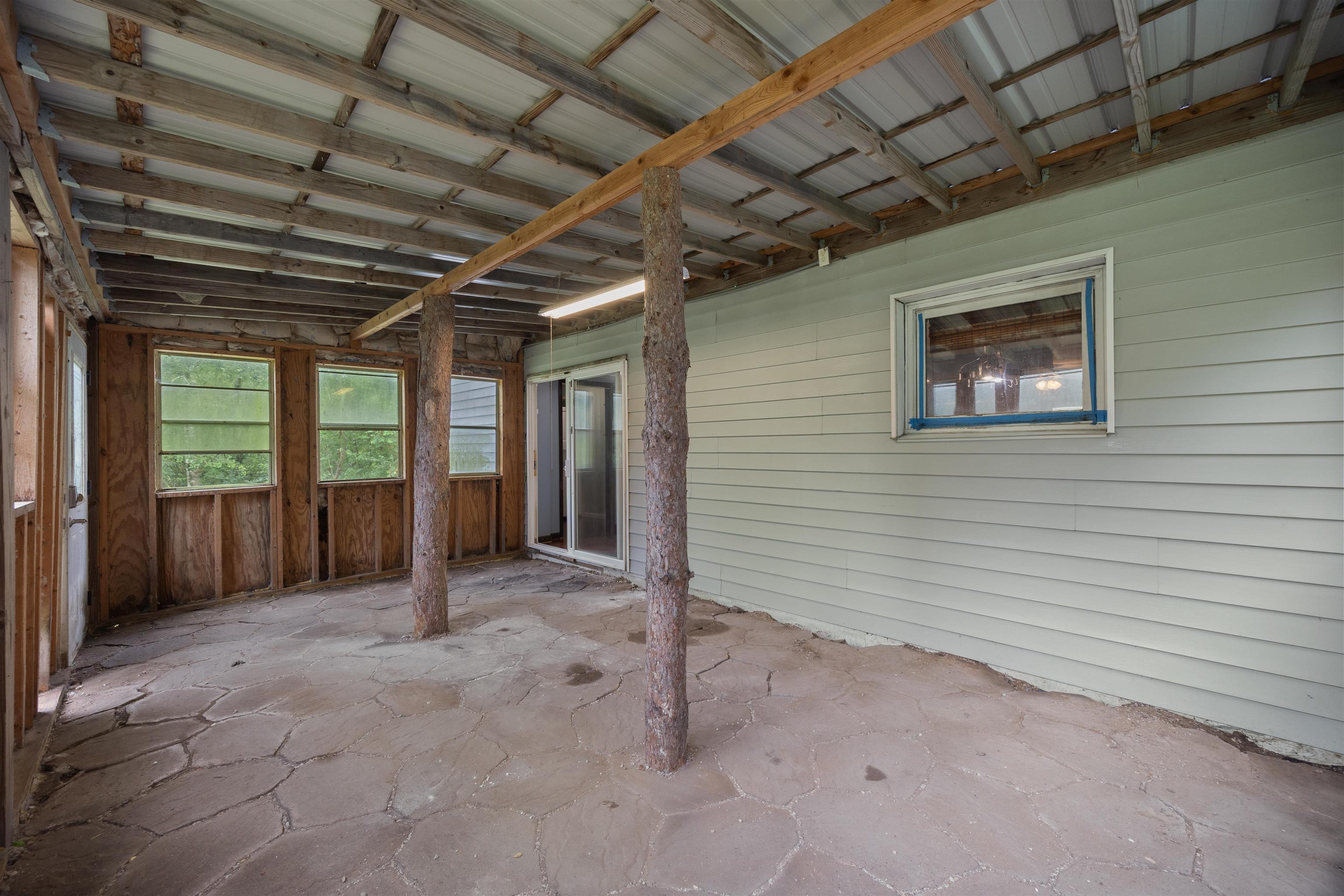 1508 State Highway 66 West Property Photo 37