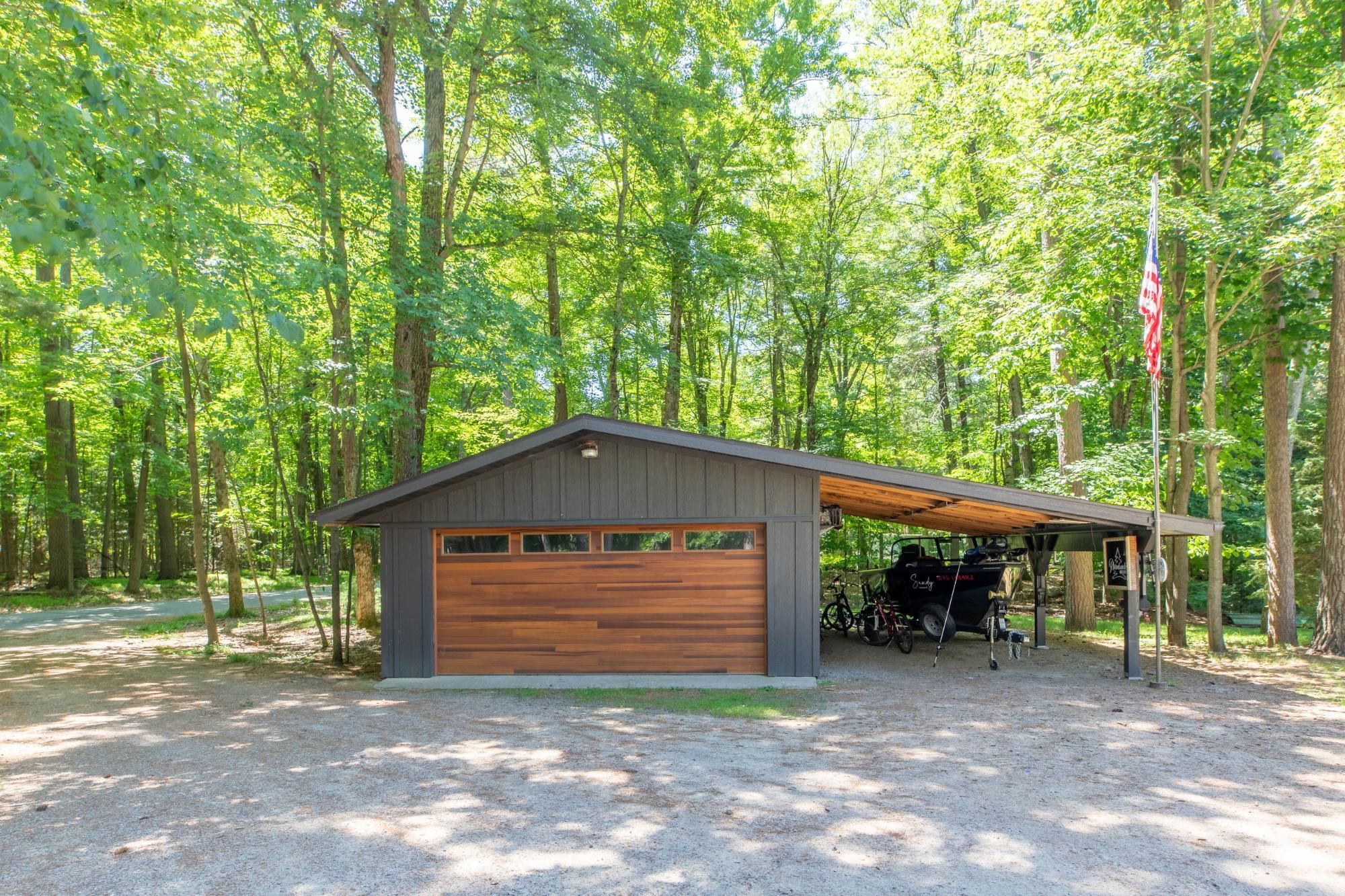 4253 Circle Drive Property Photo 47