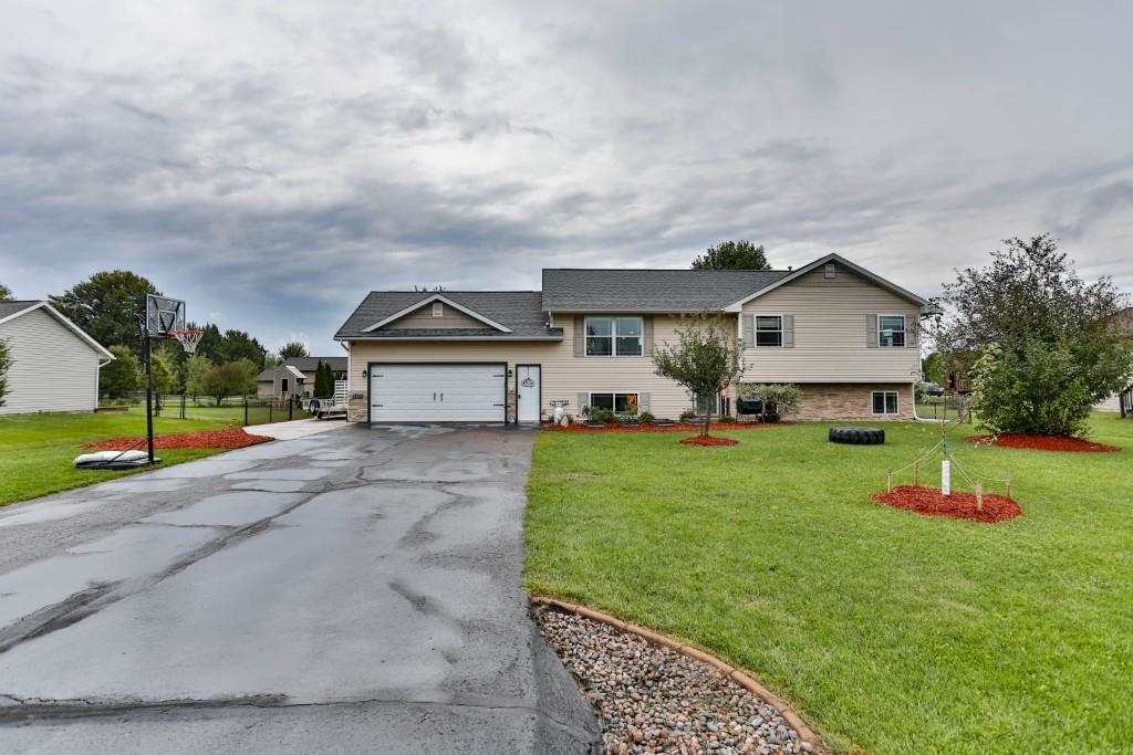 2221 Conestoga Lane Property Photo 1