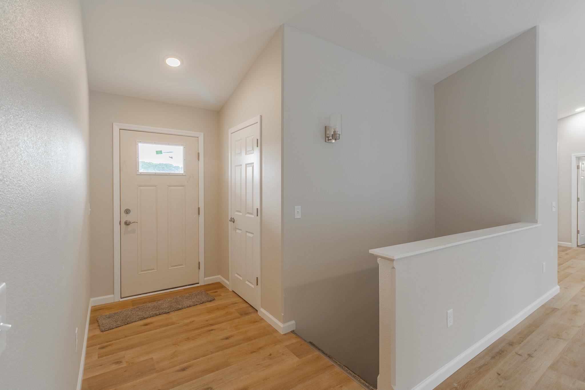 6707 Arbor Vitae Drive Property Photo 4