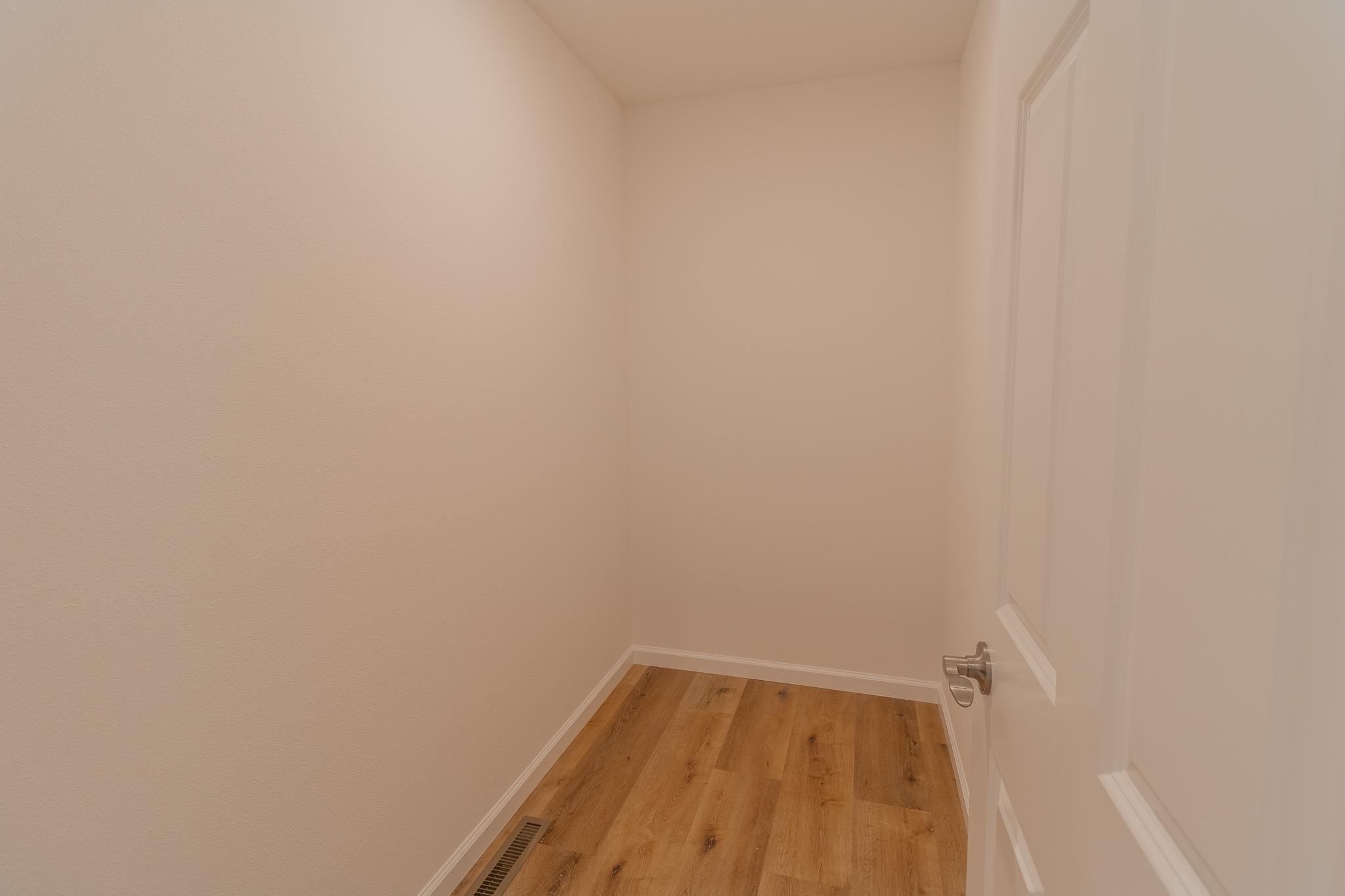 6707 Arbor Vitae Drive Property Photo 14