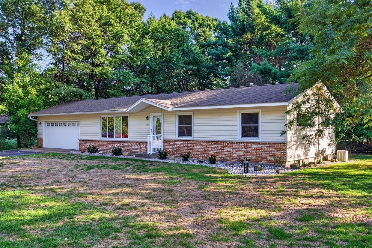 4910 Grove Avenue Property Photo 1
