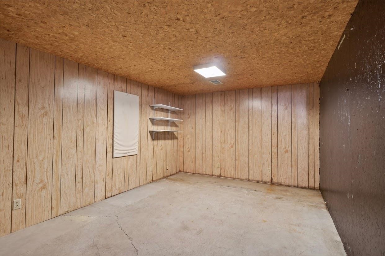 4910 Grove Avenue Property Photo 30