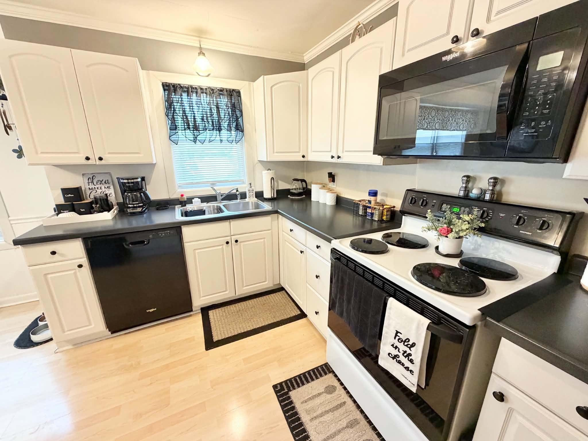 831 Weston Avenue Property Photo 8