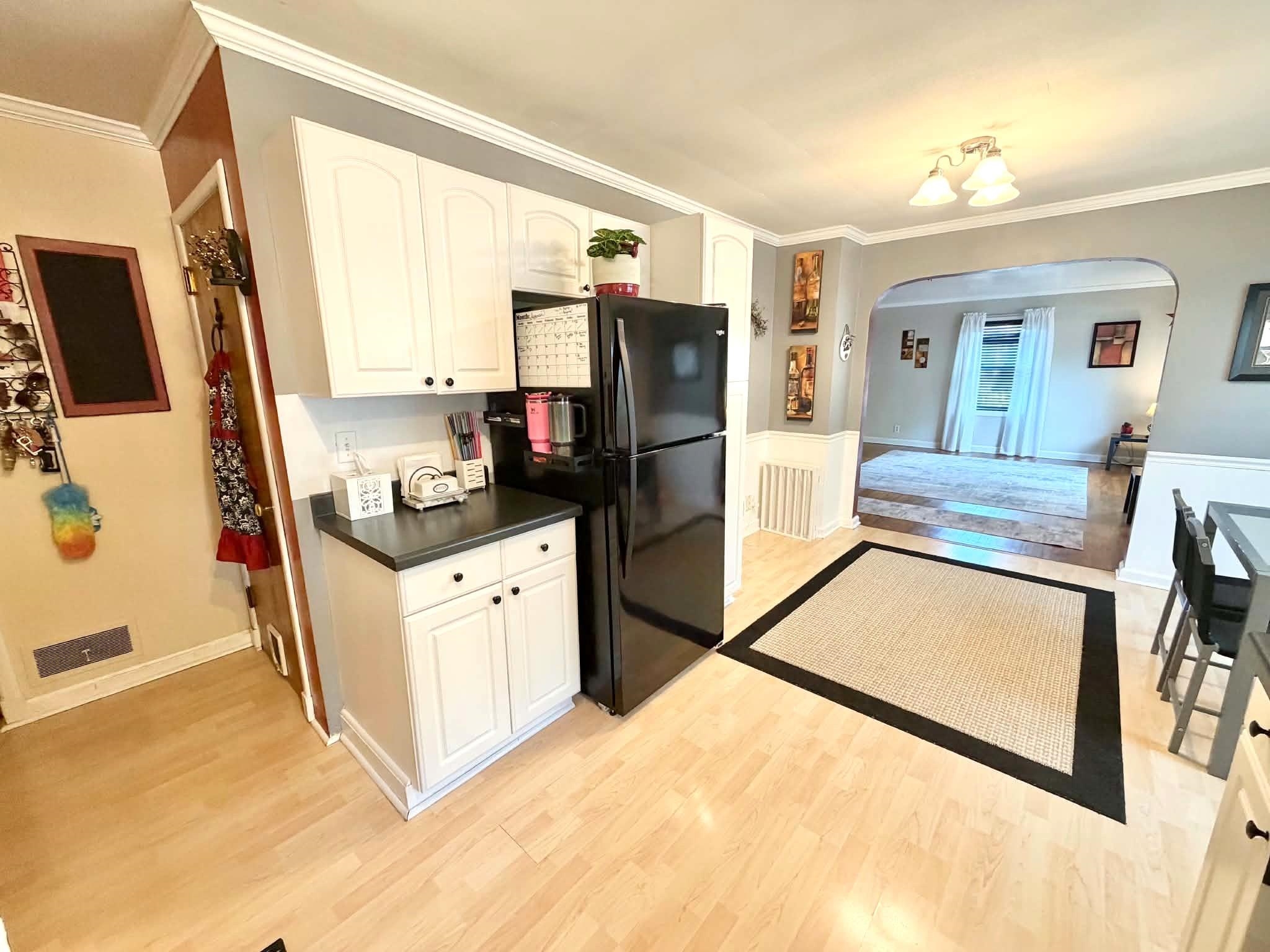 831 Weston Avenue Property Photo 9