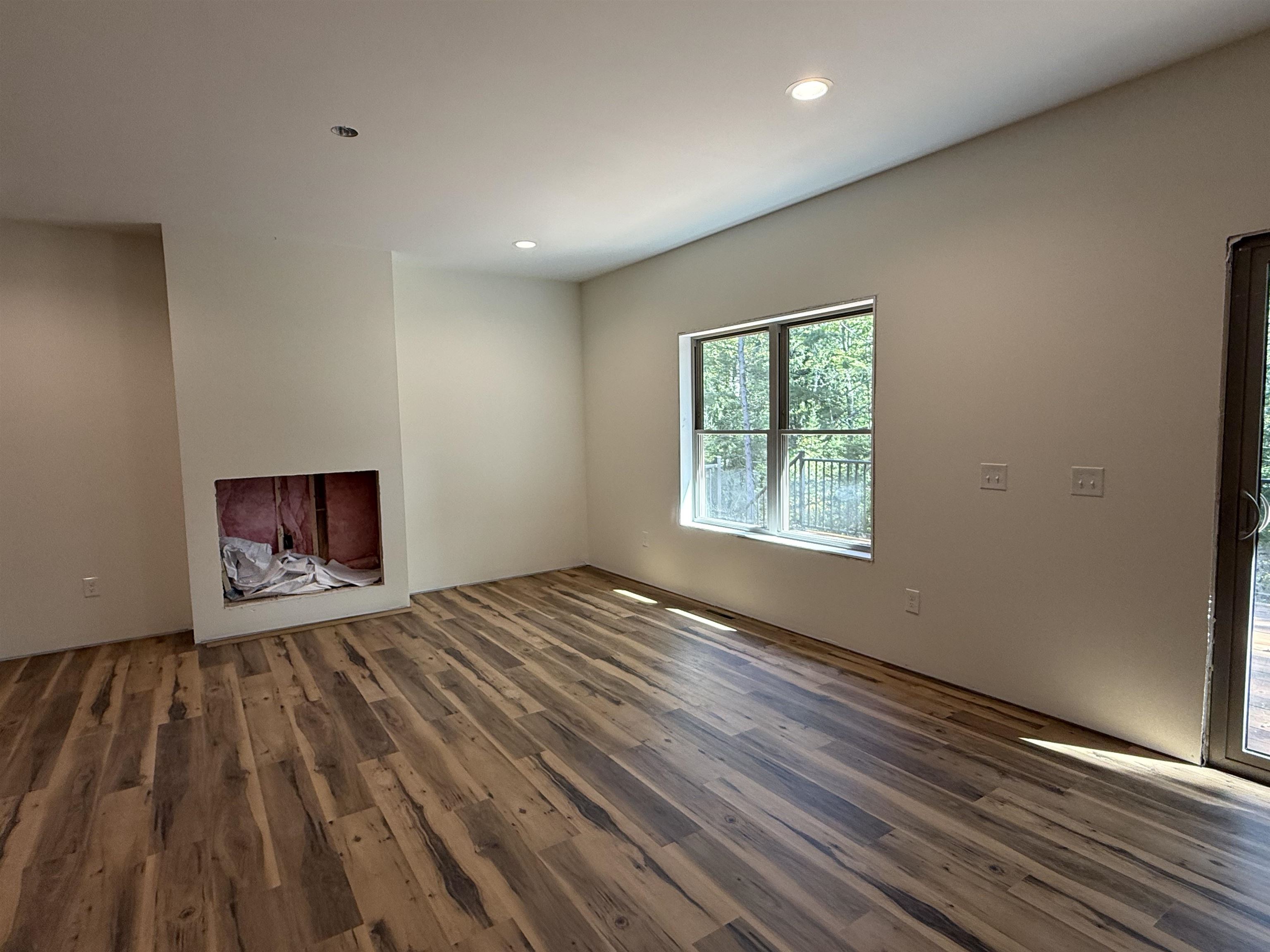 223049 Laurel Road Property Photo 3