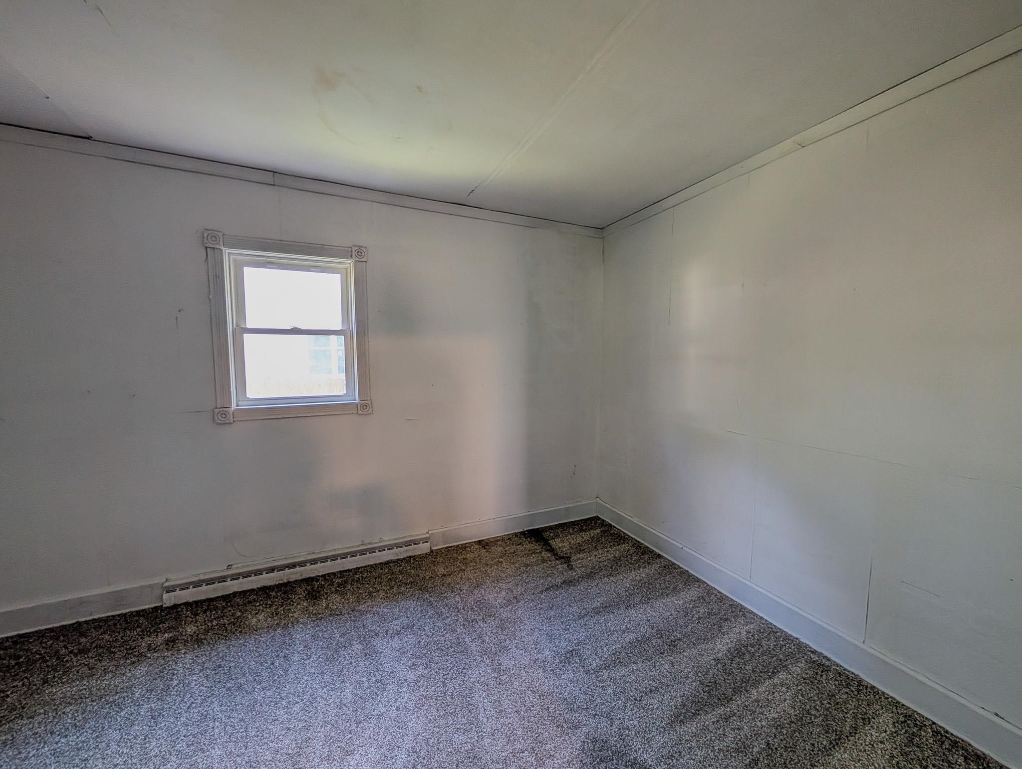 914 West Street Property Photo 7