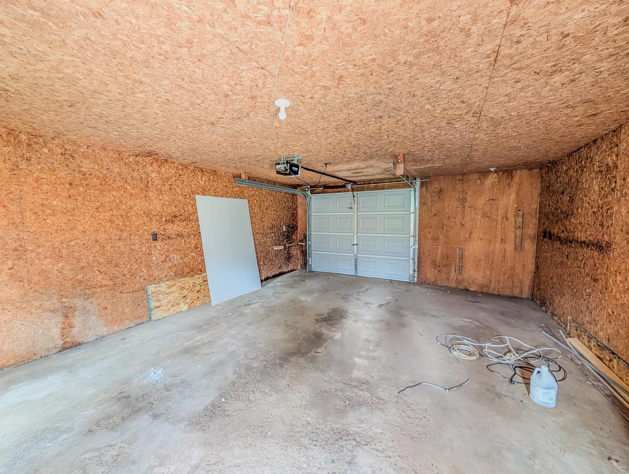 914 West Street Property Photo 24