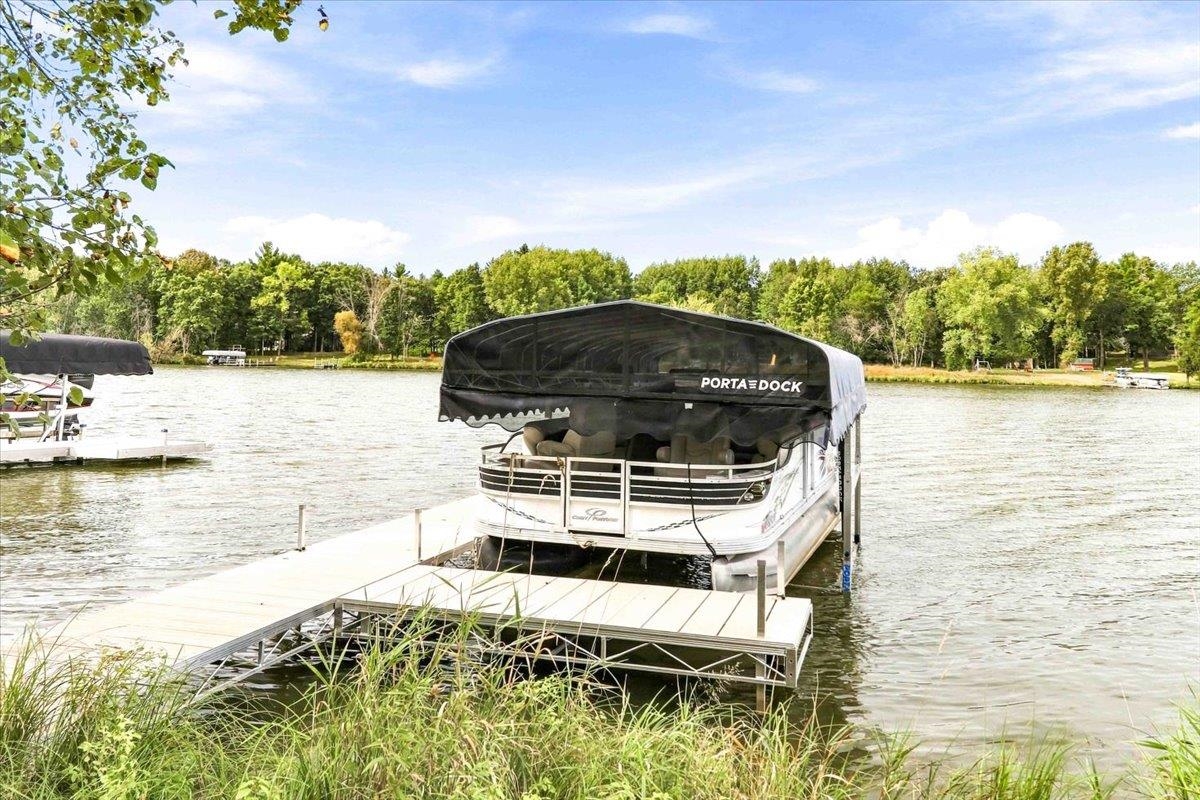 22604458 Property Photo 11
