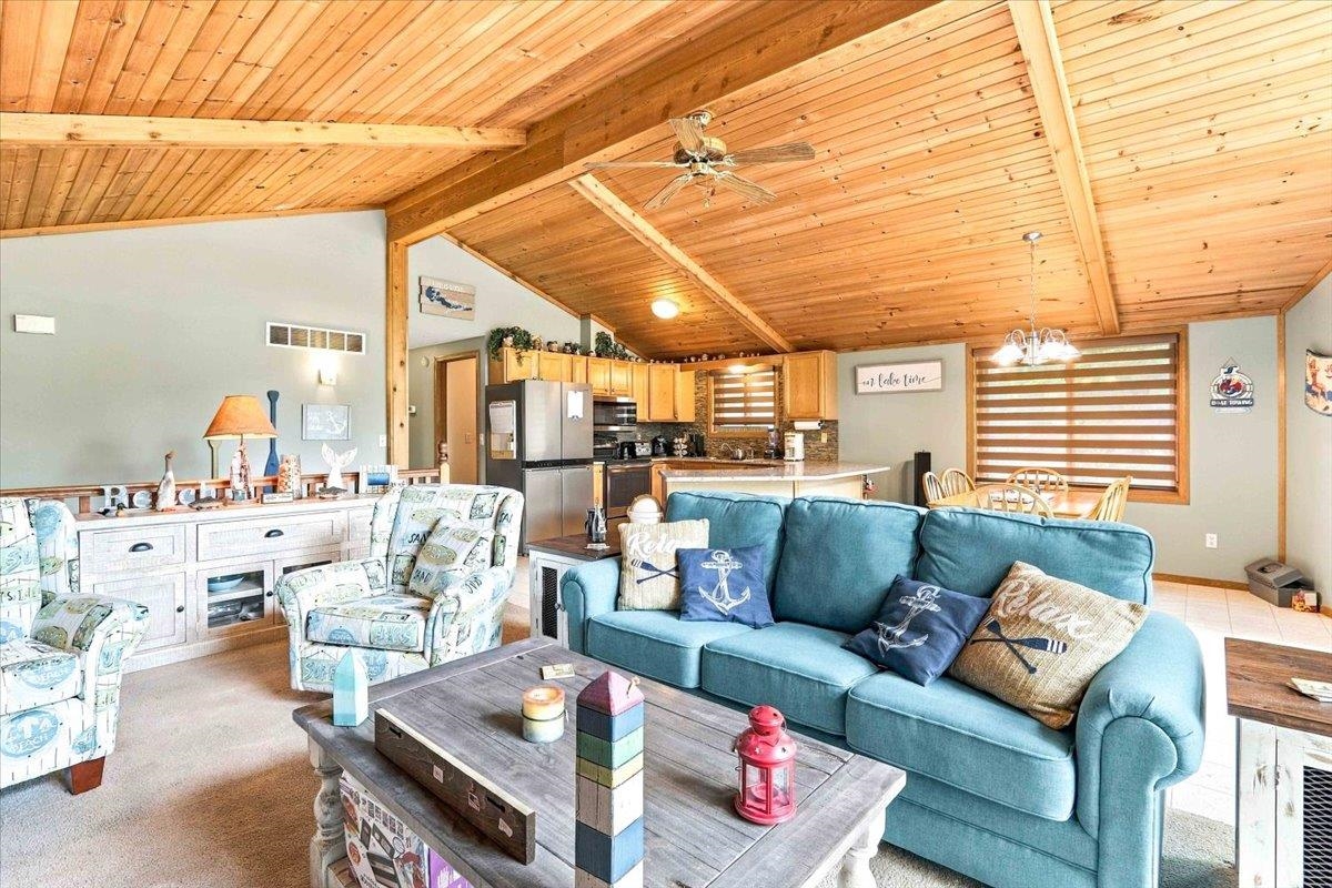 22604458 Property Photo 24
