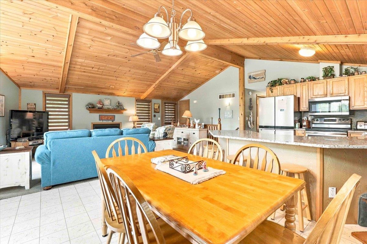 22604458 Property Photo 27