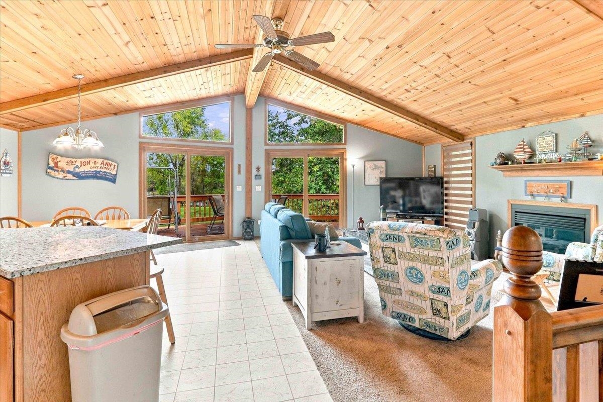 22604458 Property Photo 29