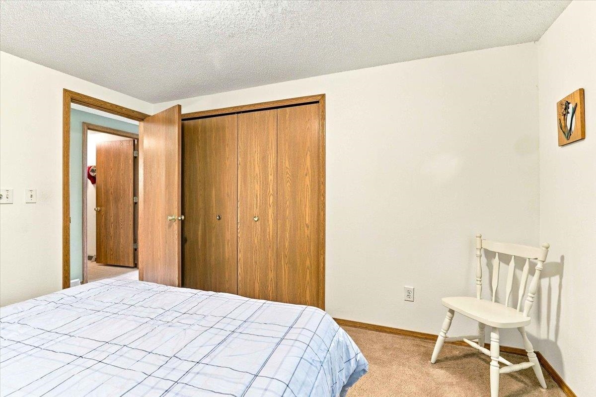 22604458 Property Photo 39
