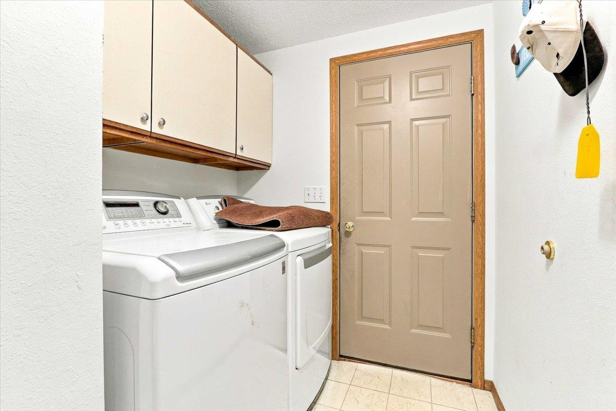 22604458 Property Photo 41