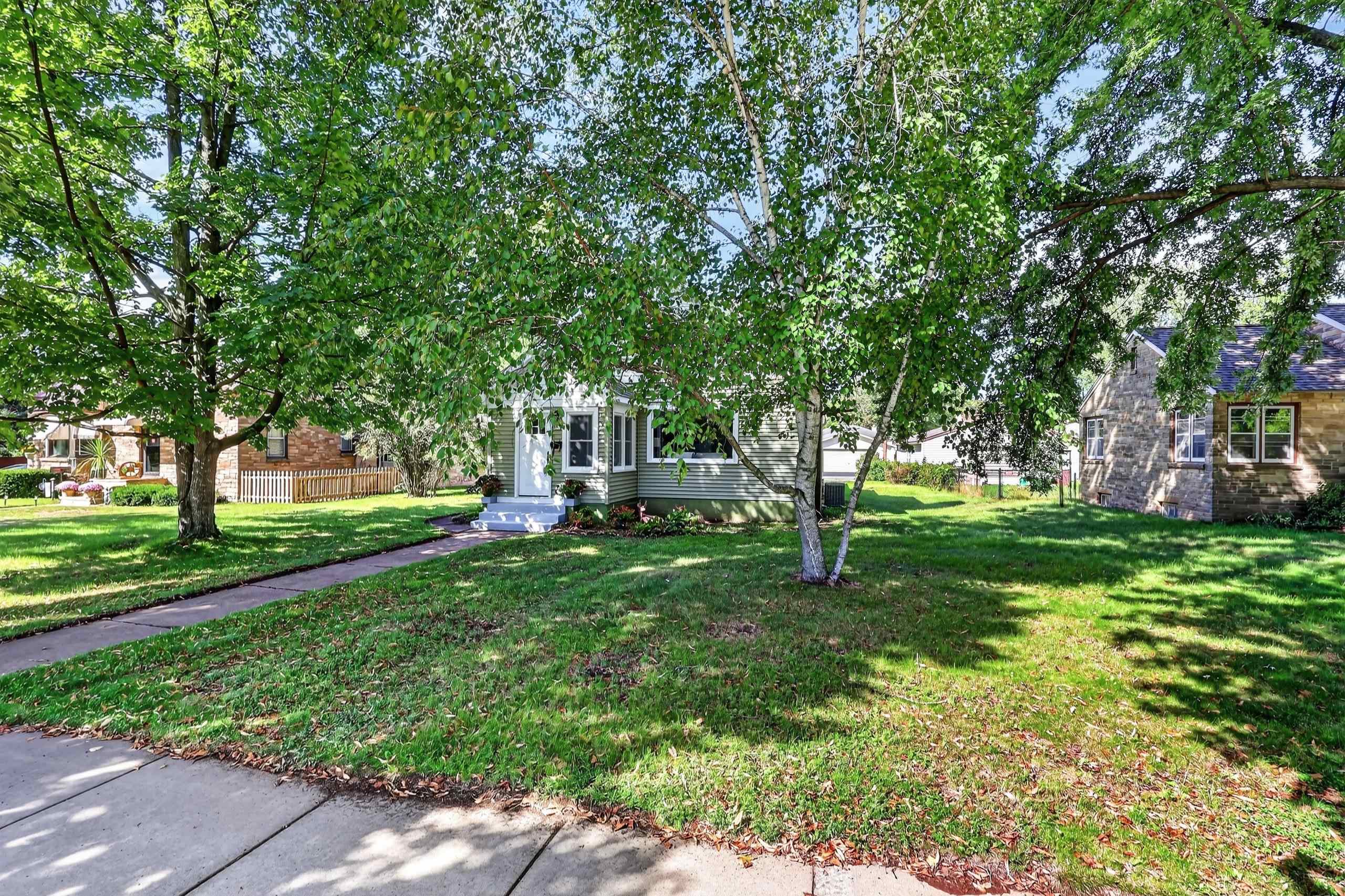 921 Wisconsin River Drive Property Photo 49