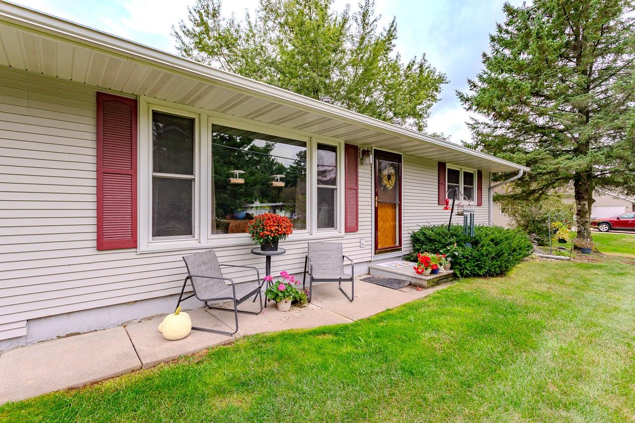 4312-4314 Briarwood Avenue Property Photo 3