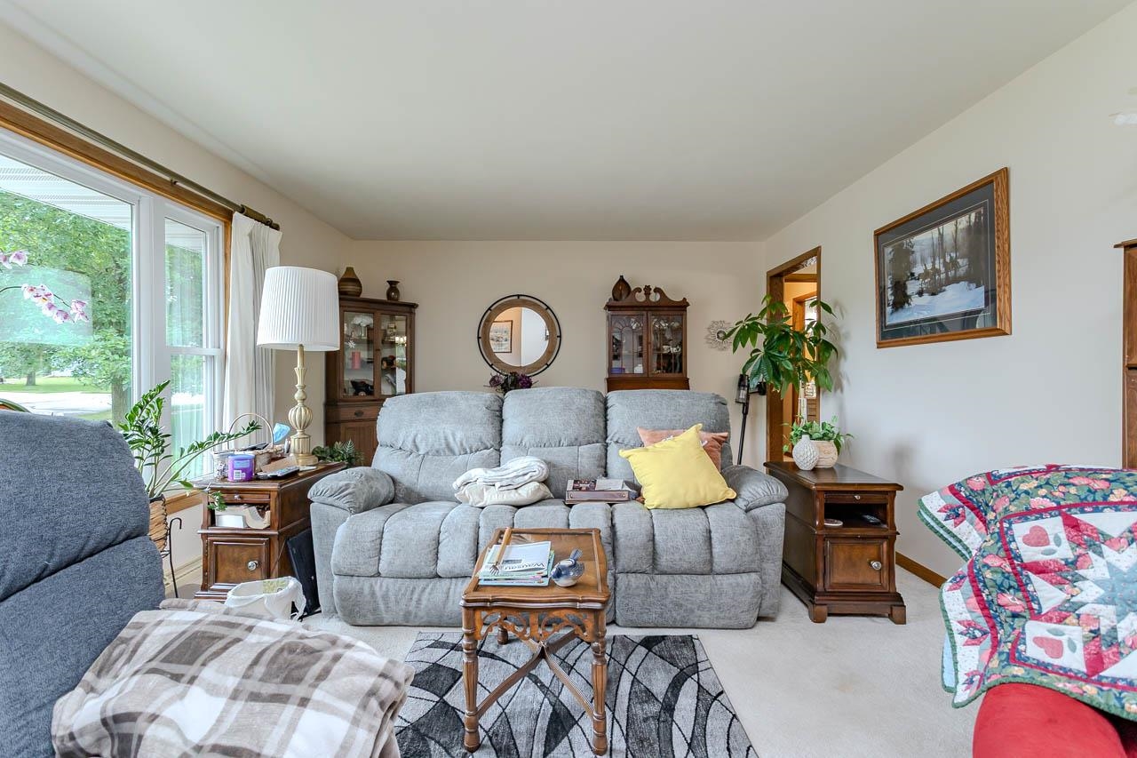 4312-4314 Briarwood Avenue Property Photo 5