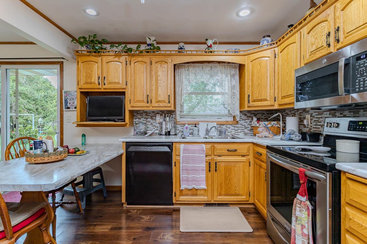 4312-4314 Briarwood Avenue Property Photo 13