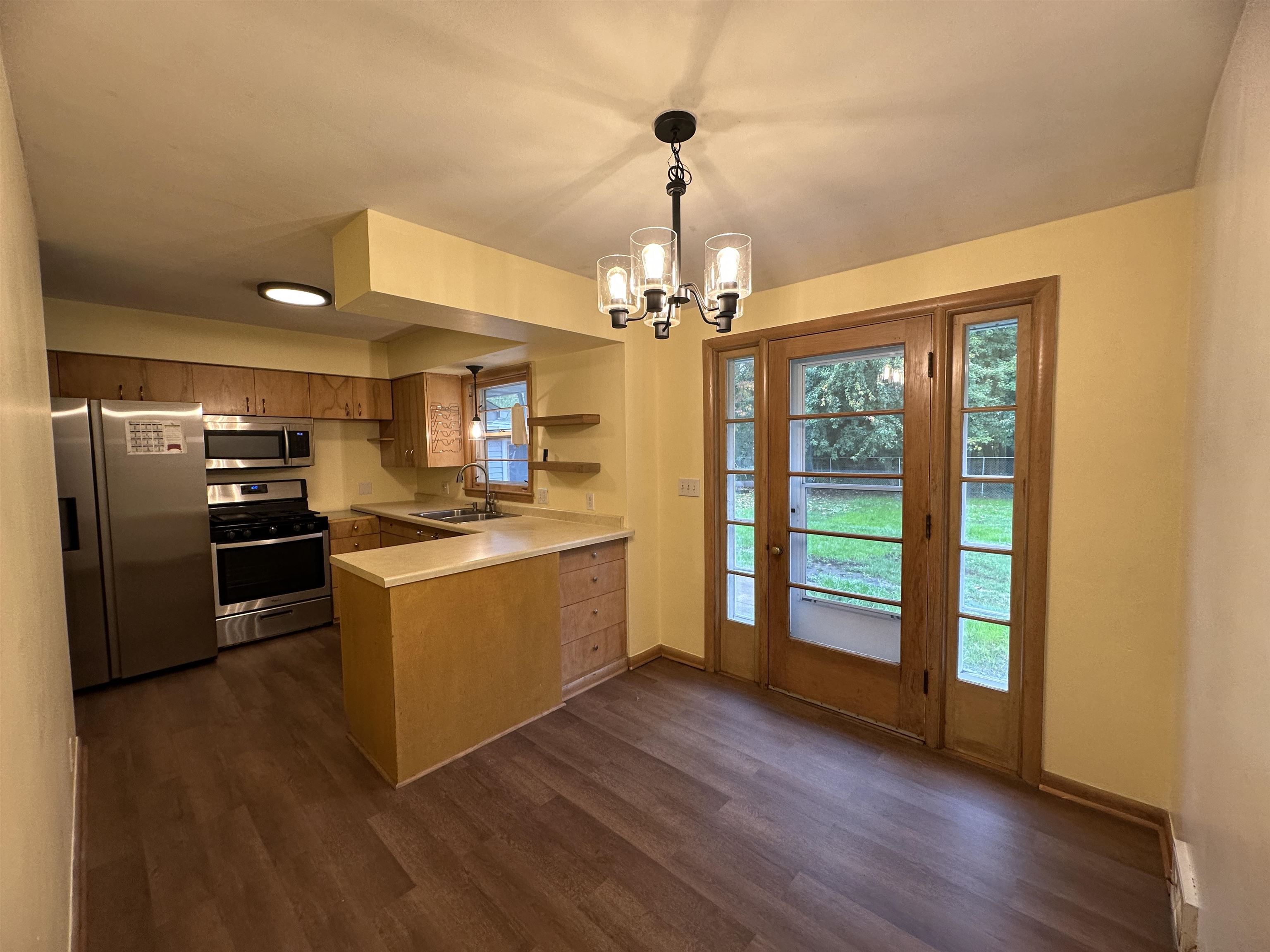 1031 Wisconsin River Drive Property Photo 9