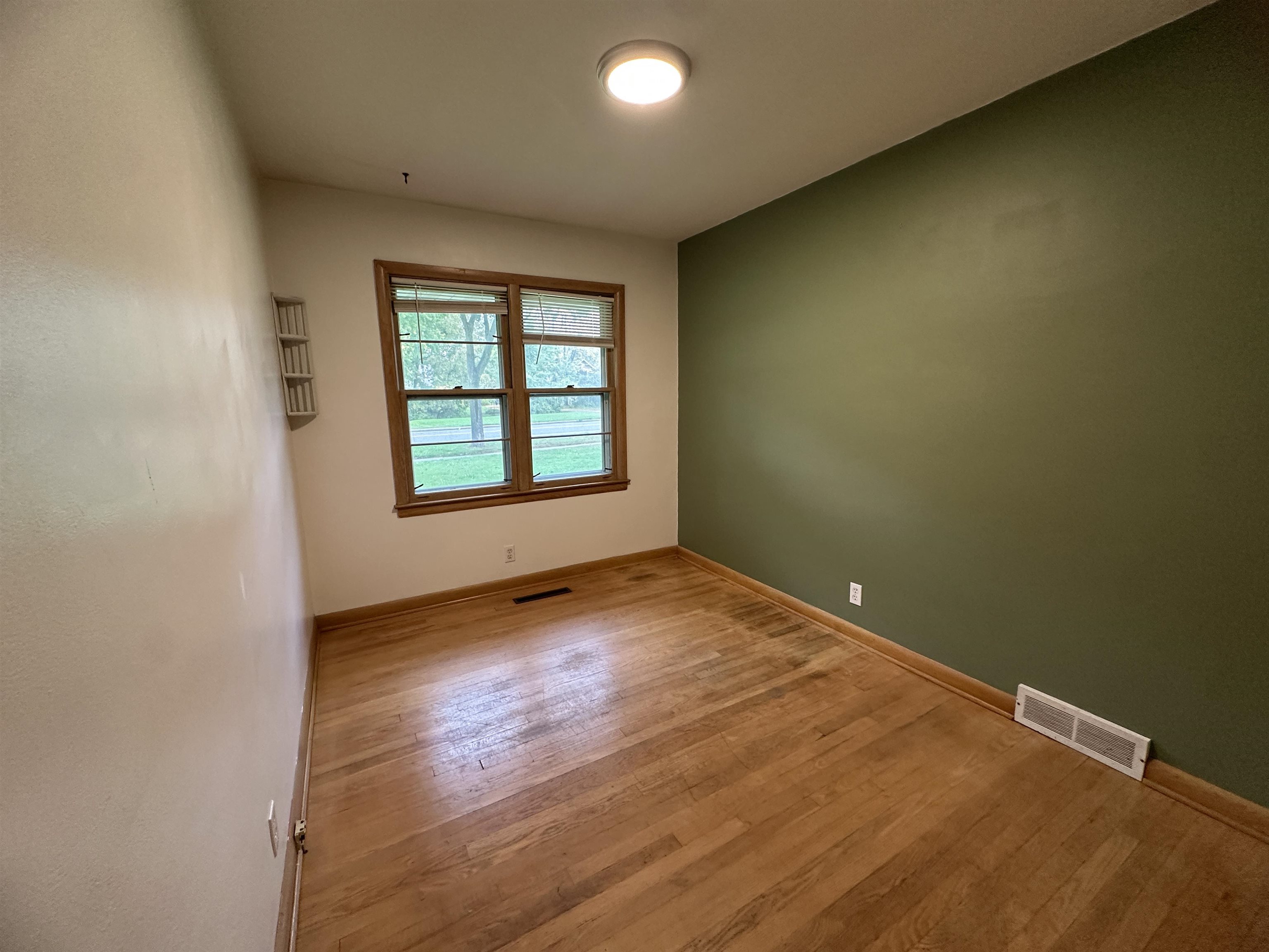 1031 Wisconsin River Drive Property Photo 12