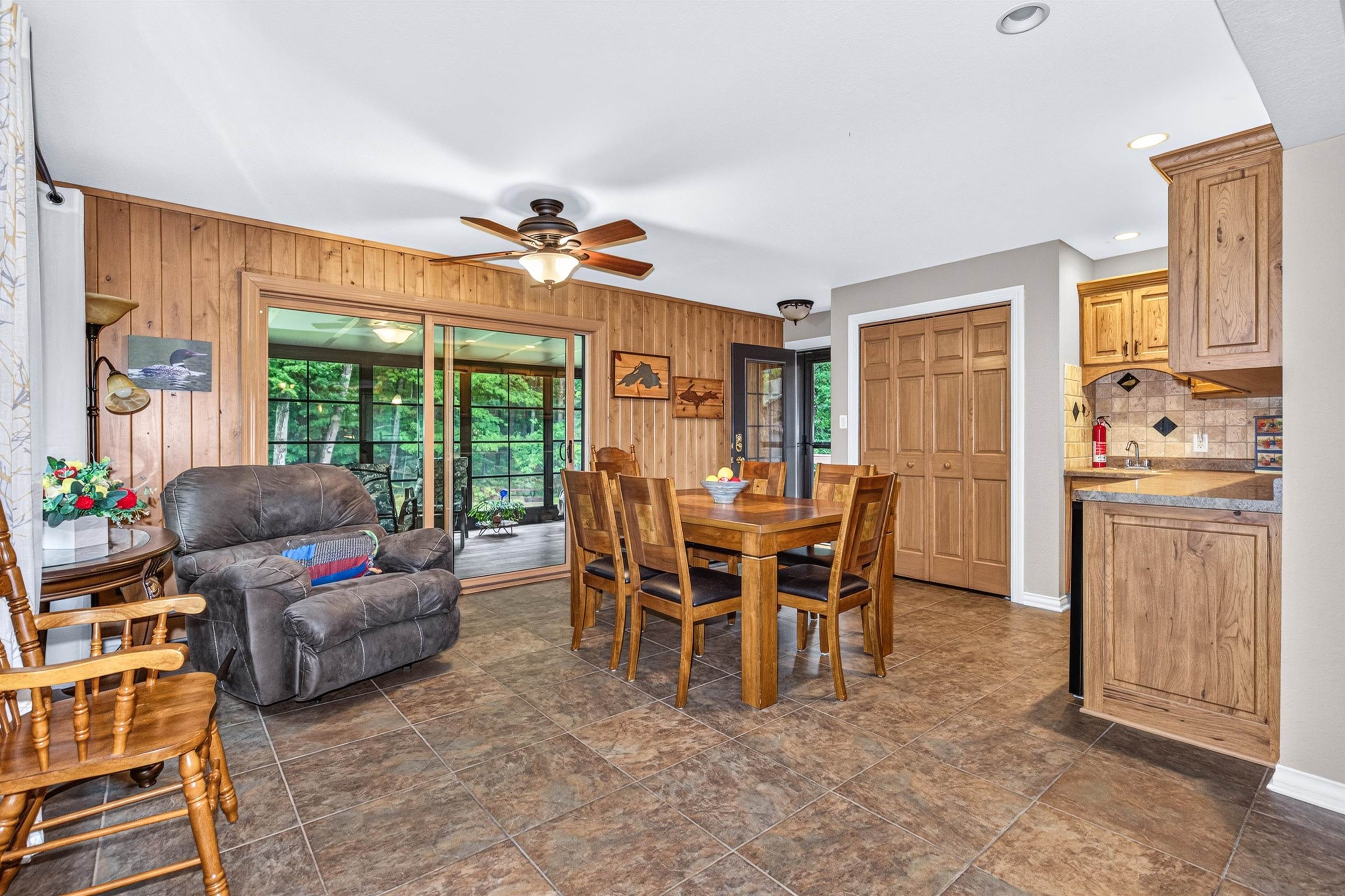 1806 Buckhorn Circle Property Photo 13