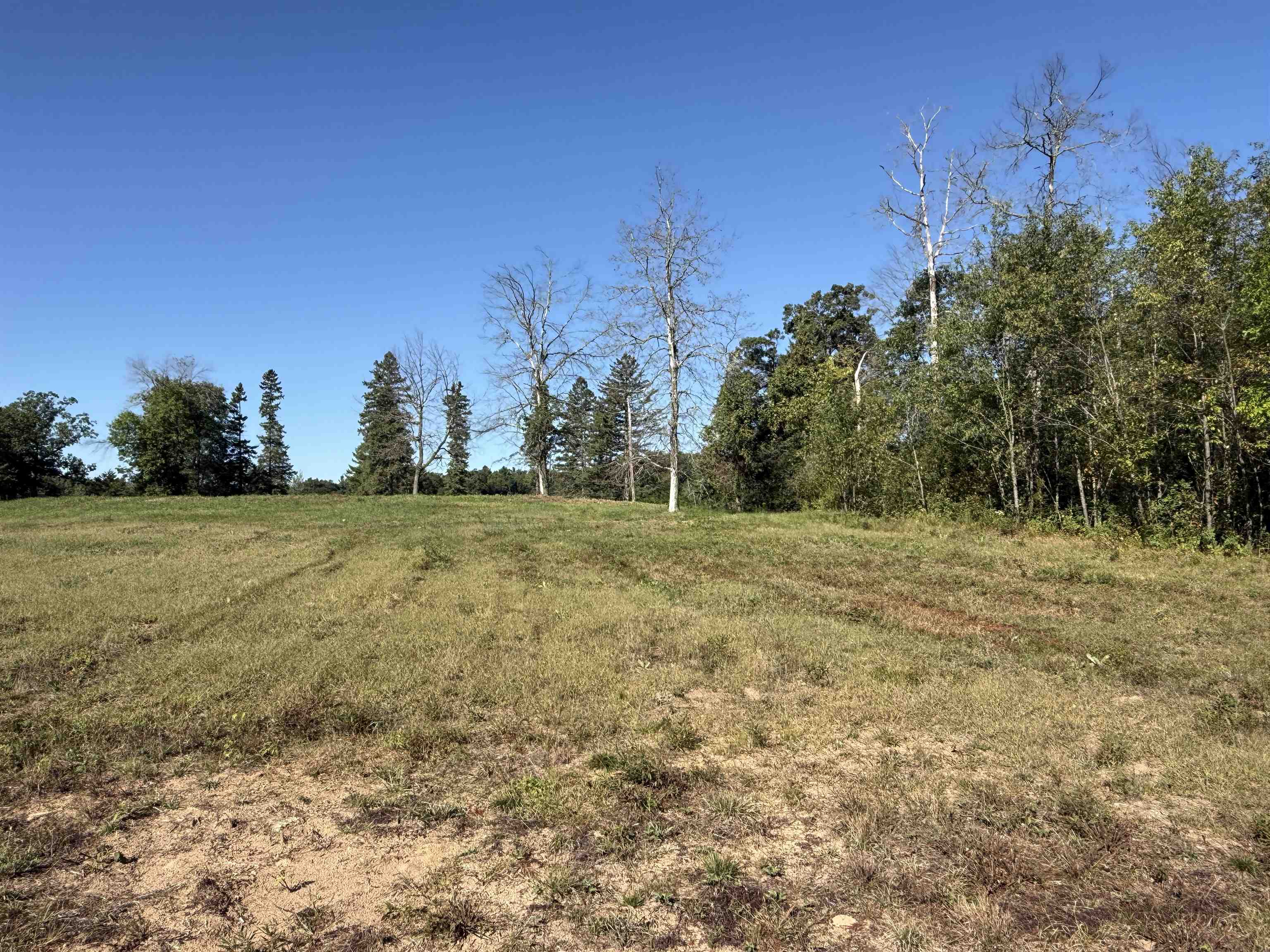 2175 Brooke Lane Property Photo 2