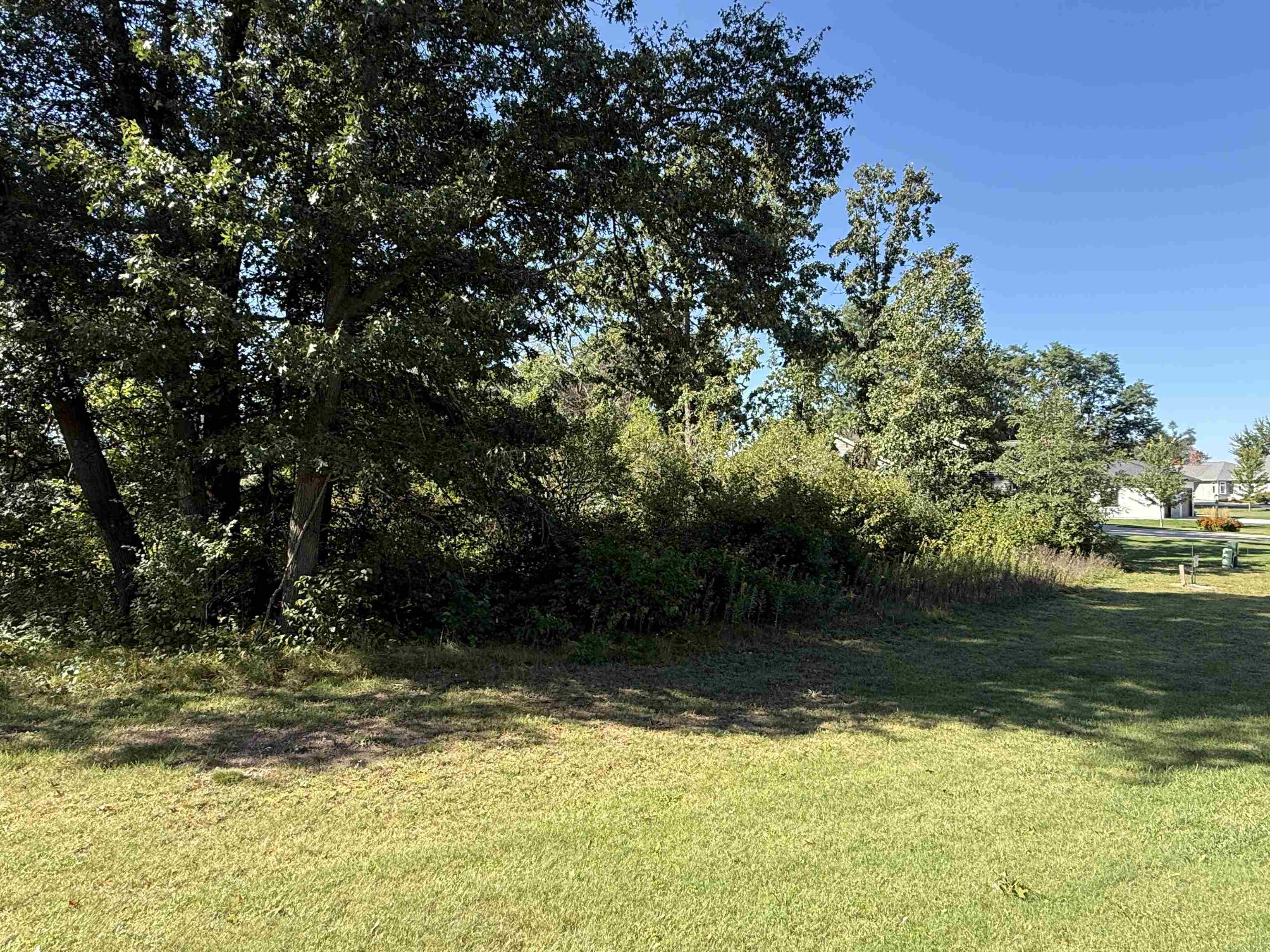 2329 Brooke Lane Property Photo 2