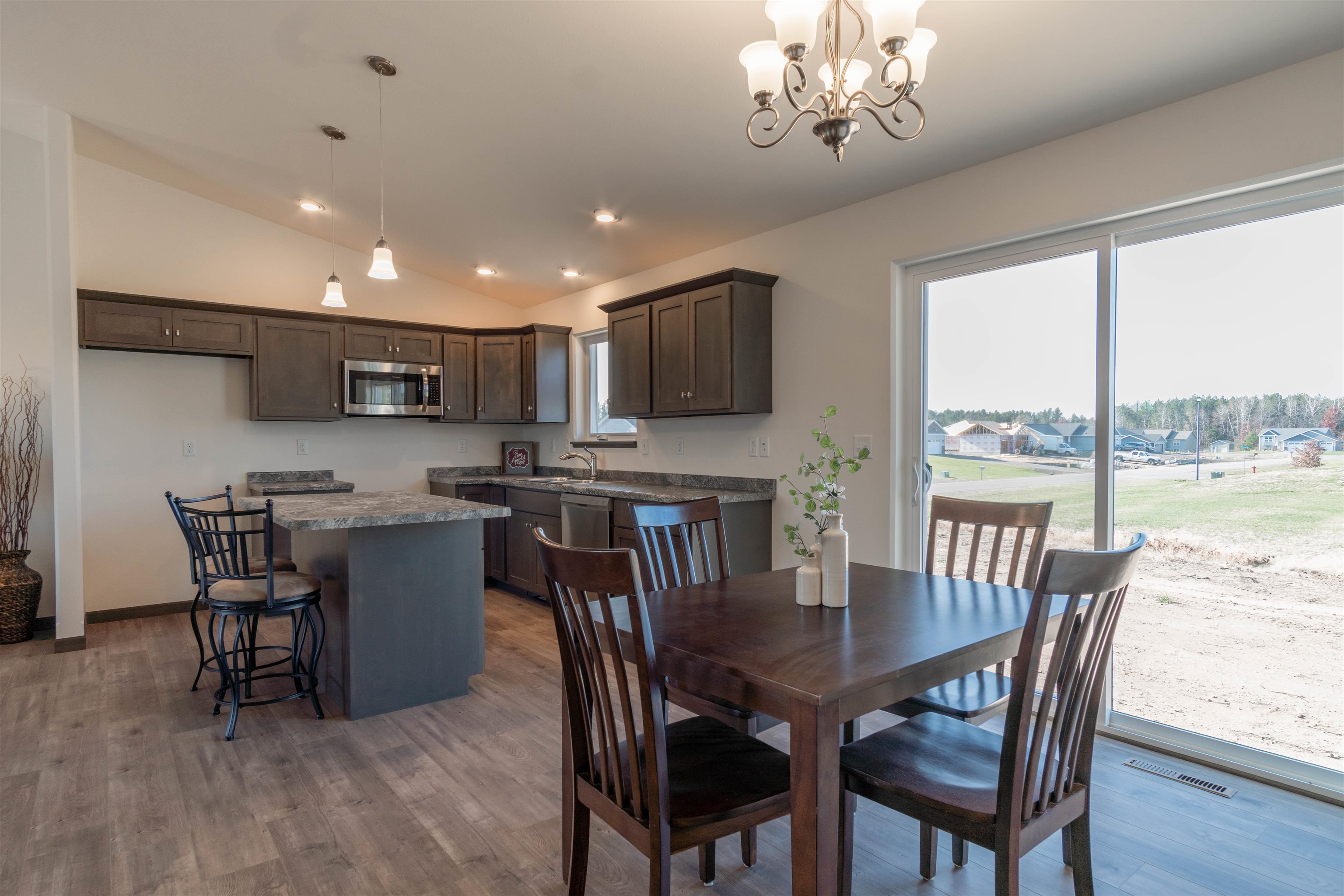 Lot 30 S Cottonwood Avenue Property Photo 5