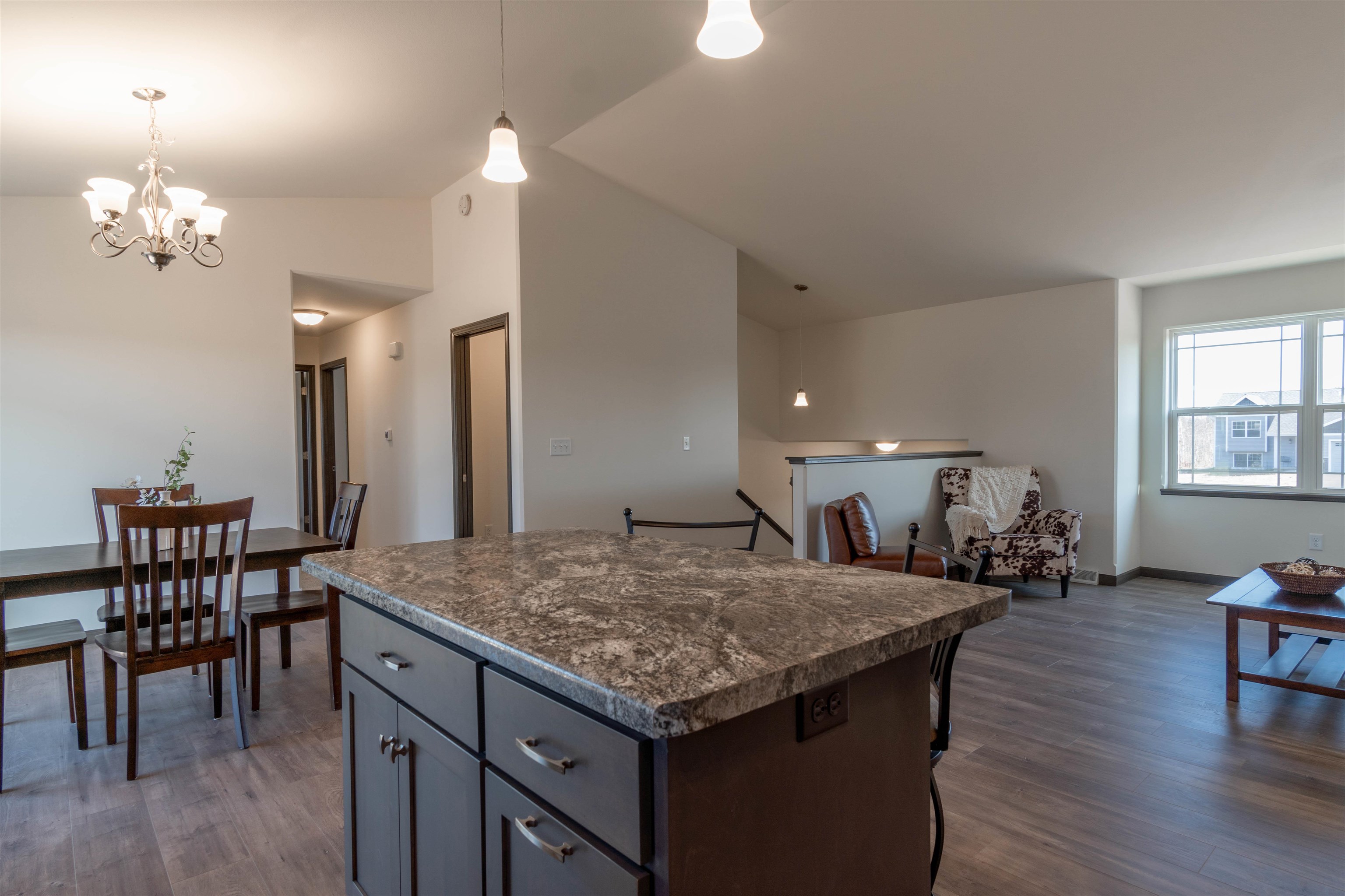 Lot 30 S Cottonwood Avenue Property Photo 7