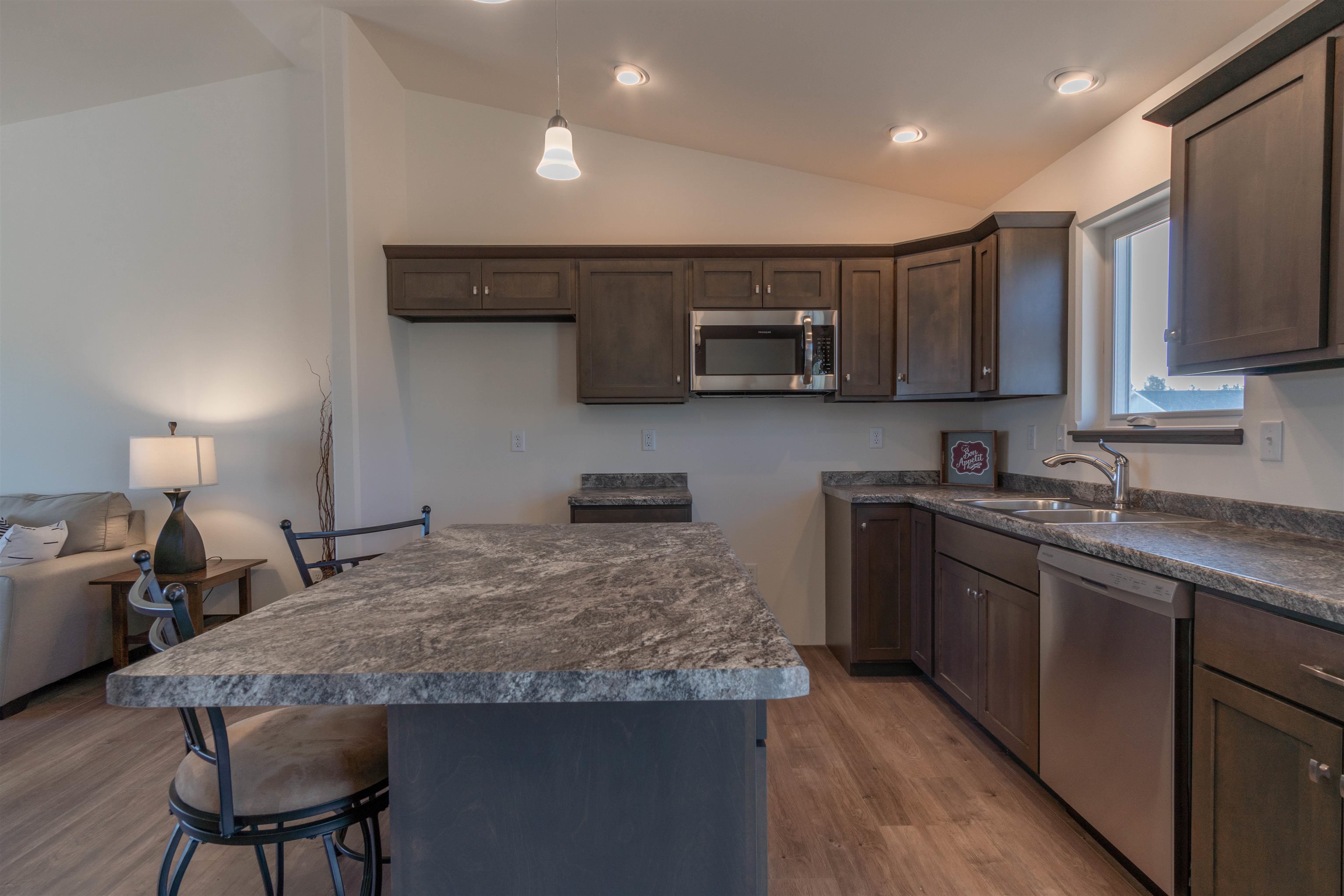 Lot 30 S Cottonwood Avenue Property Photo 8