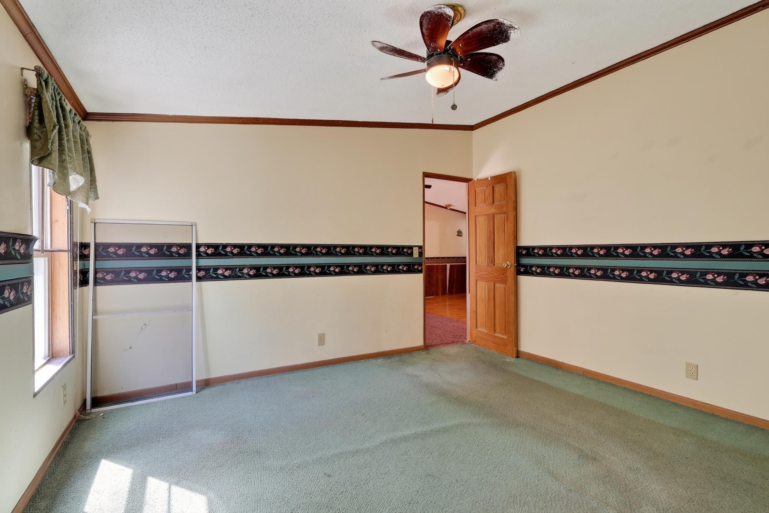 4311 S 58th Street Property Photo 20